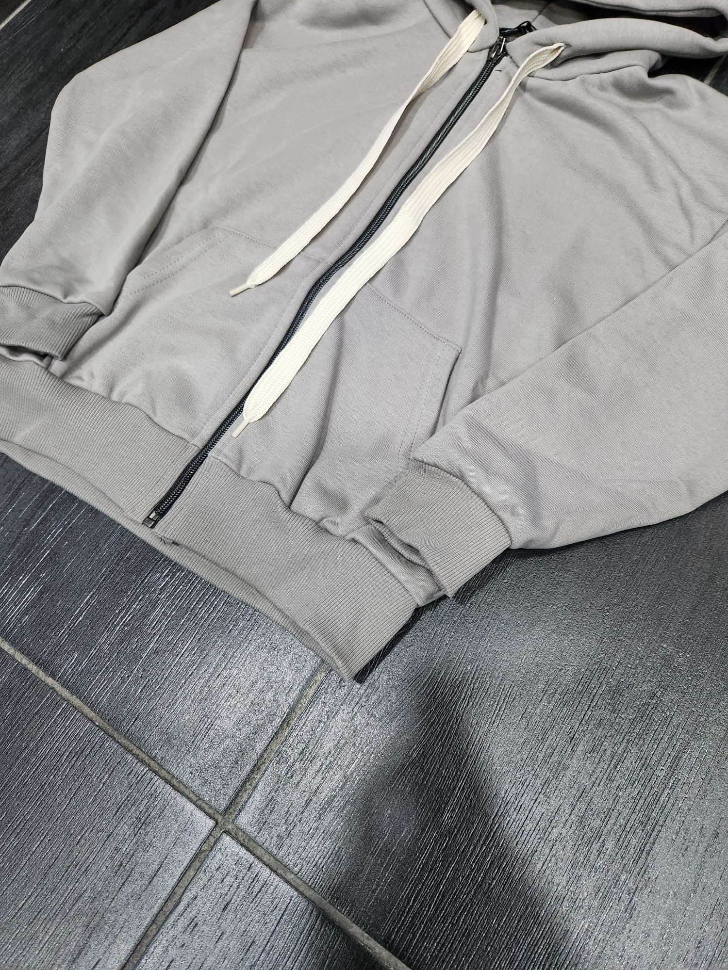 FELPA RJ BASIC ZIP p