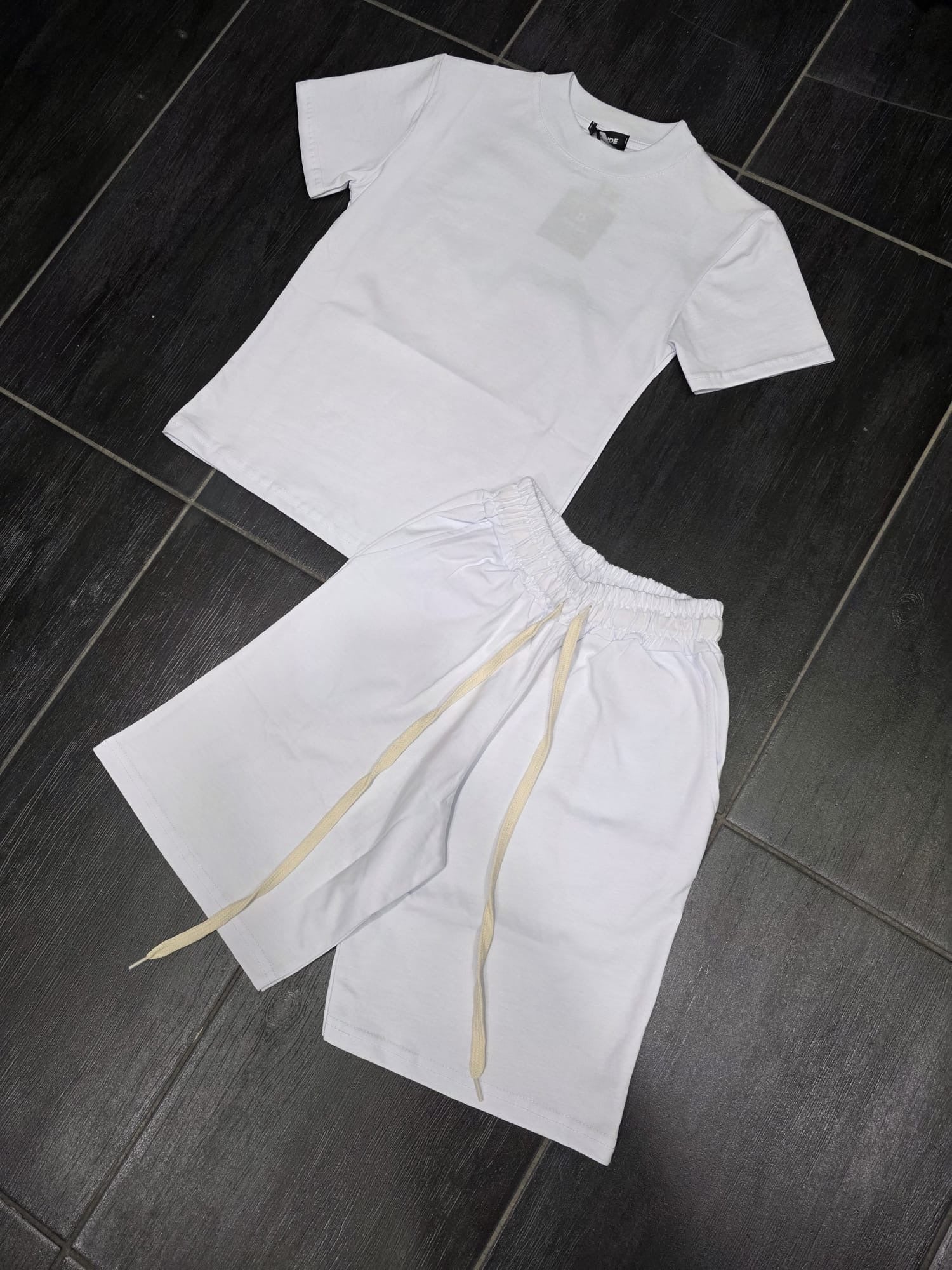COMPLETO BASIC BIMBO MOD 03