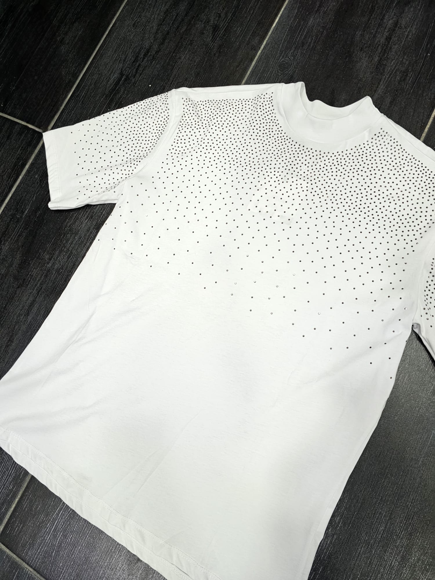T-SHIRT MOD BRILLANTINATA 56