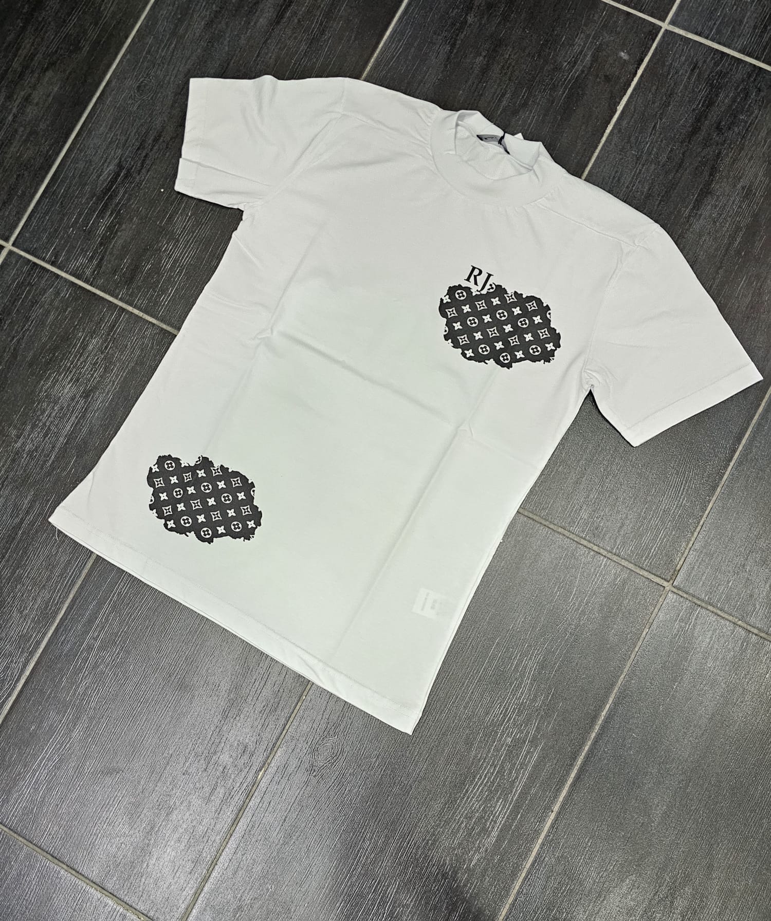 T-Shirt MOD LV