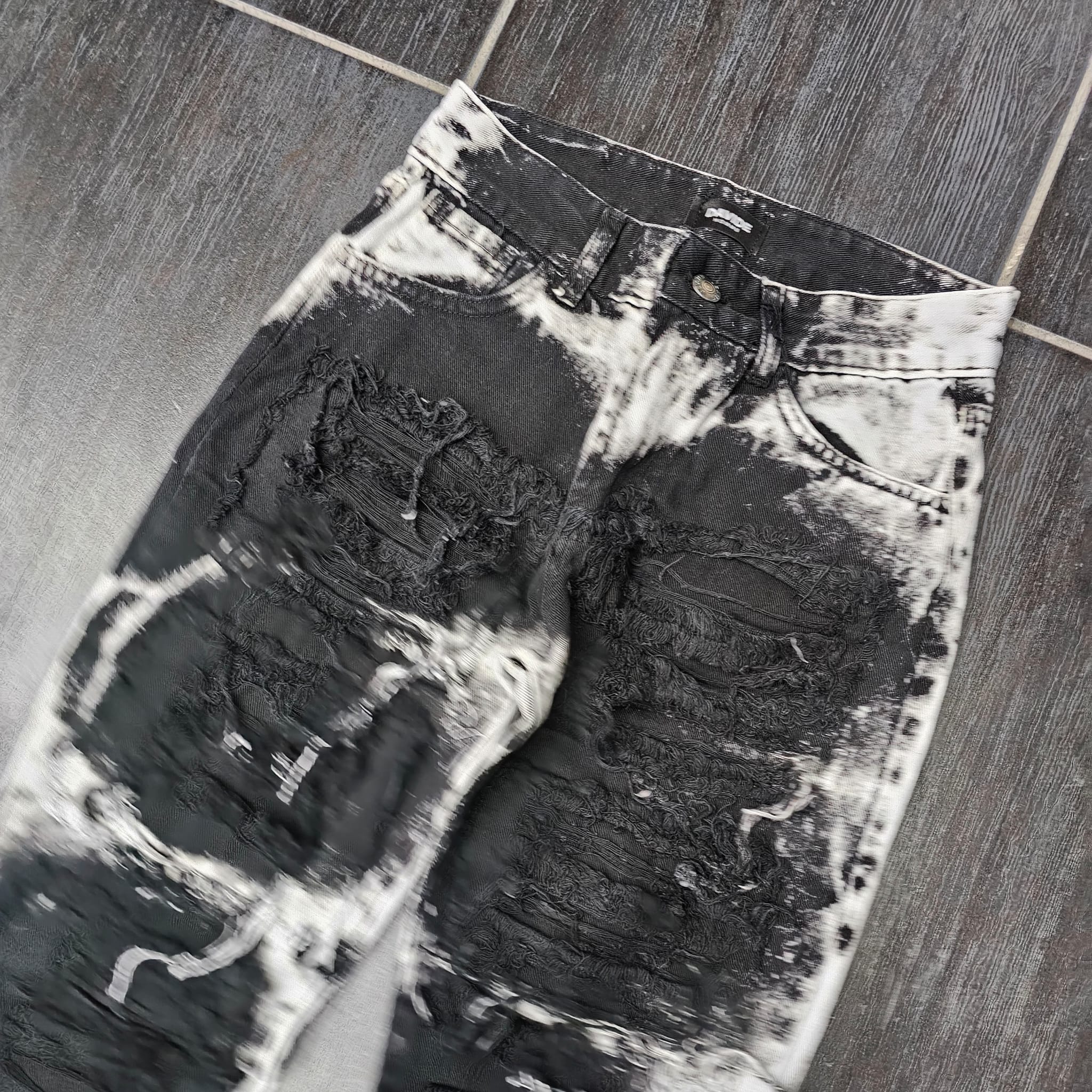 JEANS RIPPED MOD 109