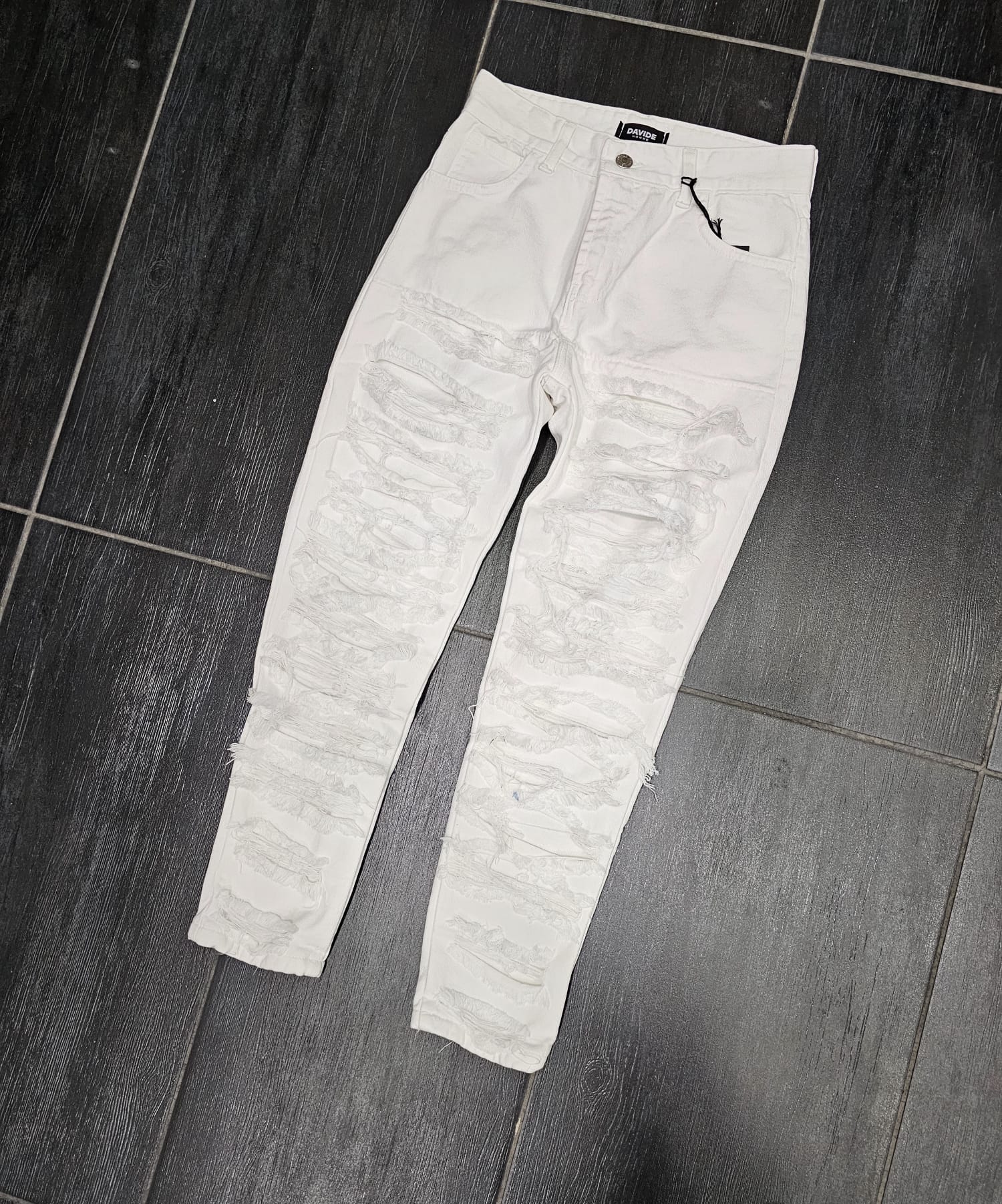 JEANS RIPPED MOD 105