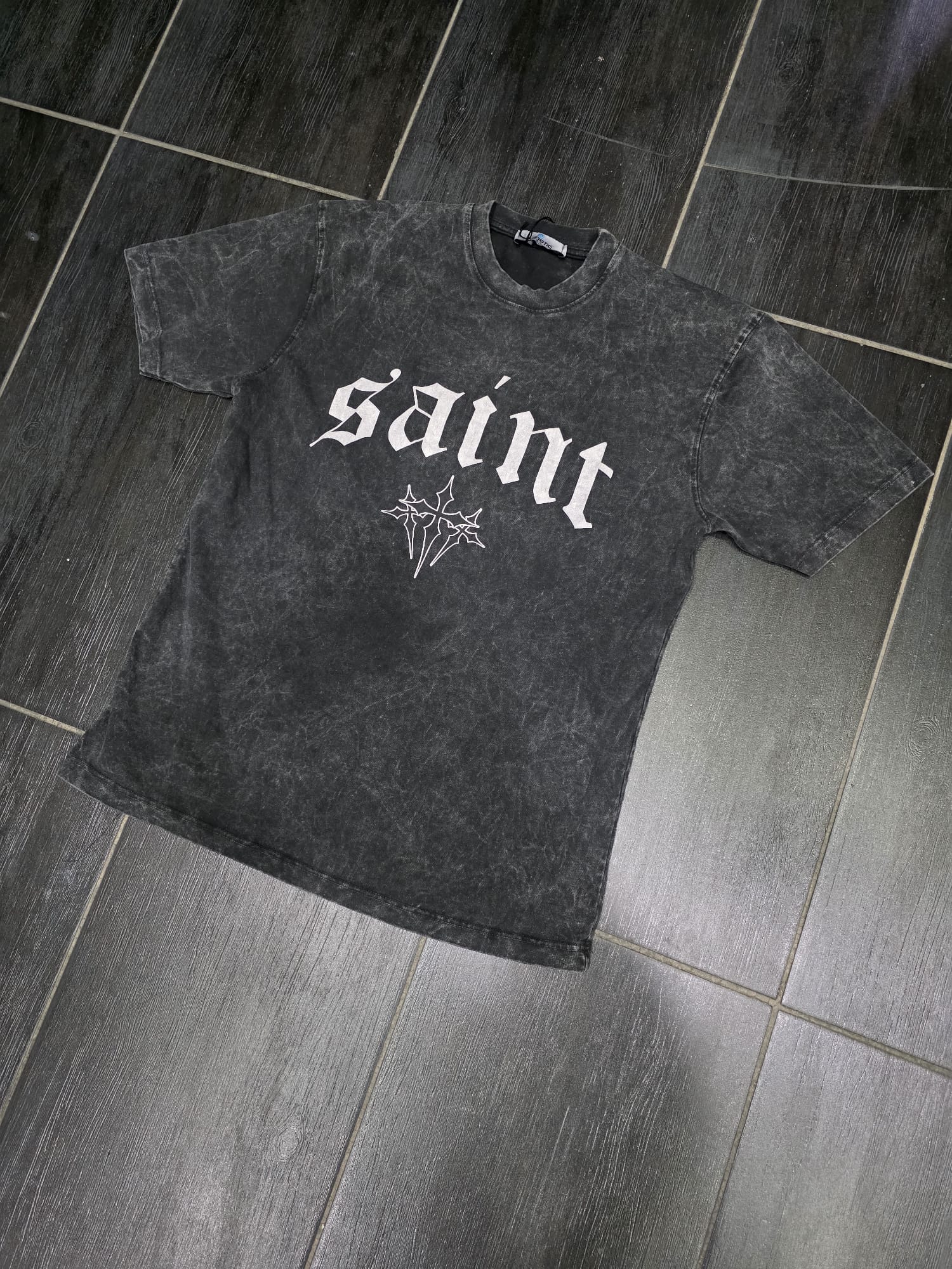 T-Shirt mod saint washed 2