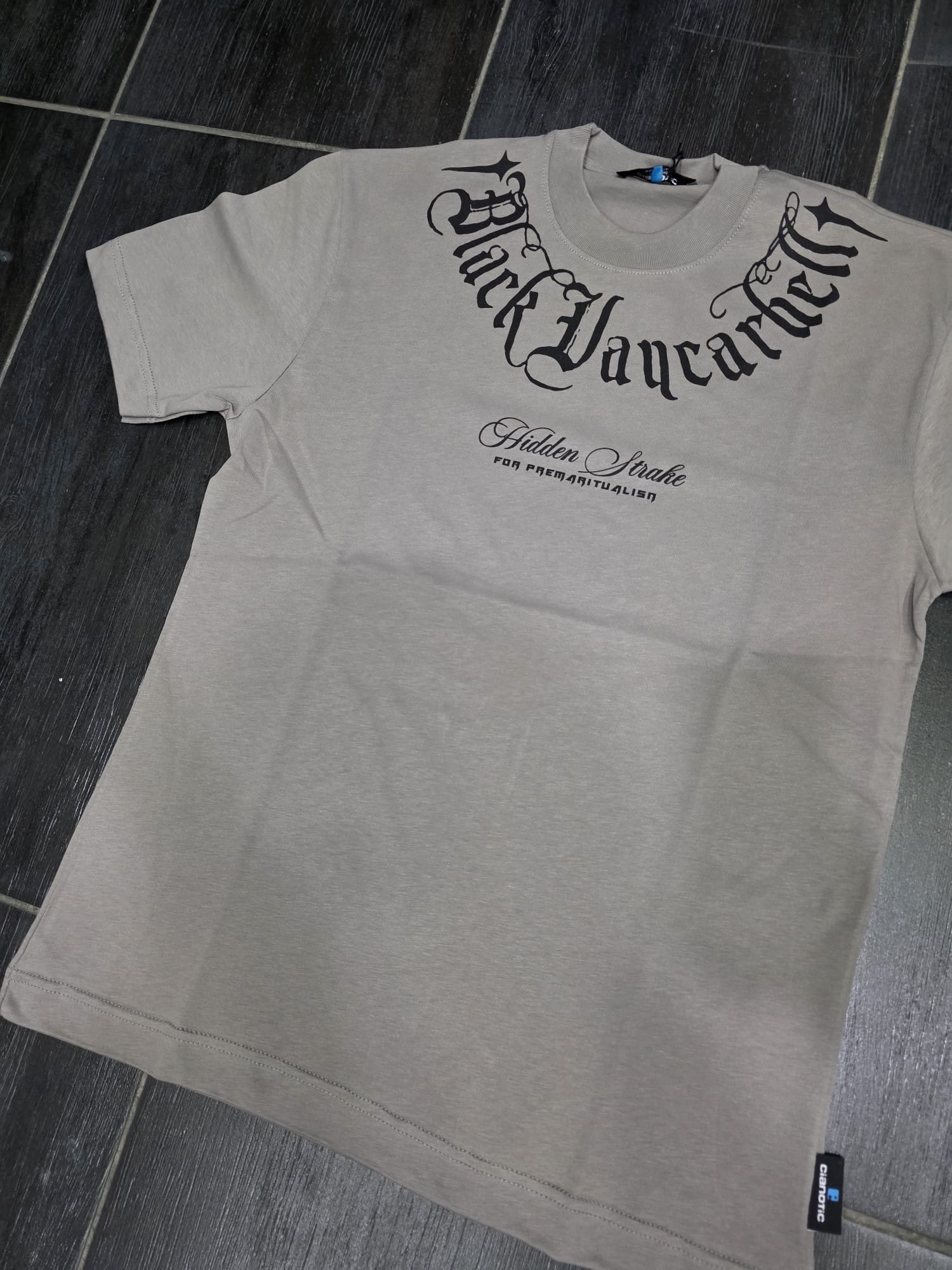 T-Shirt mod hidden
