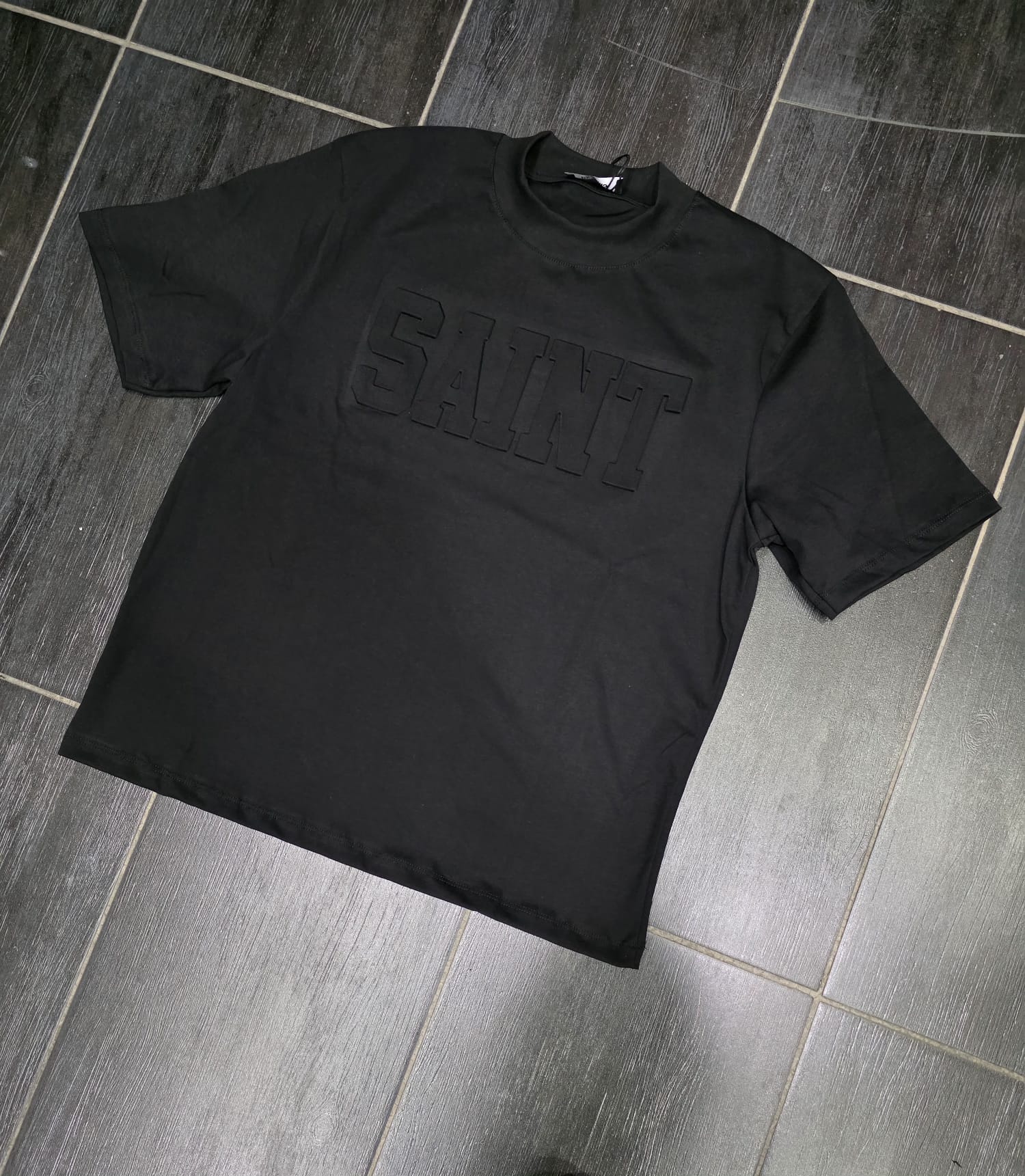 T-Shirt mod saint gommata u