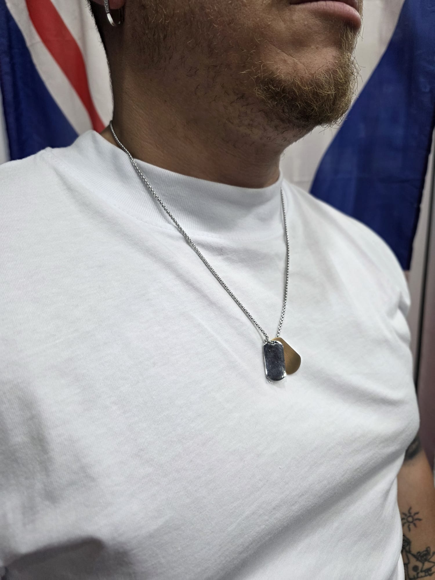 collana mod militare