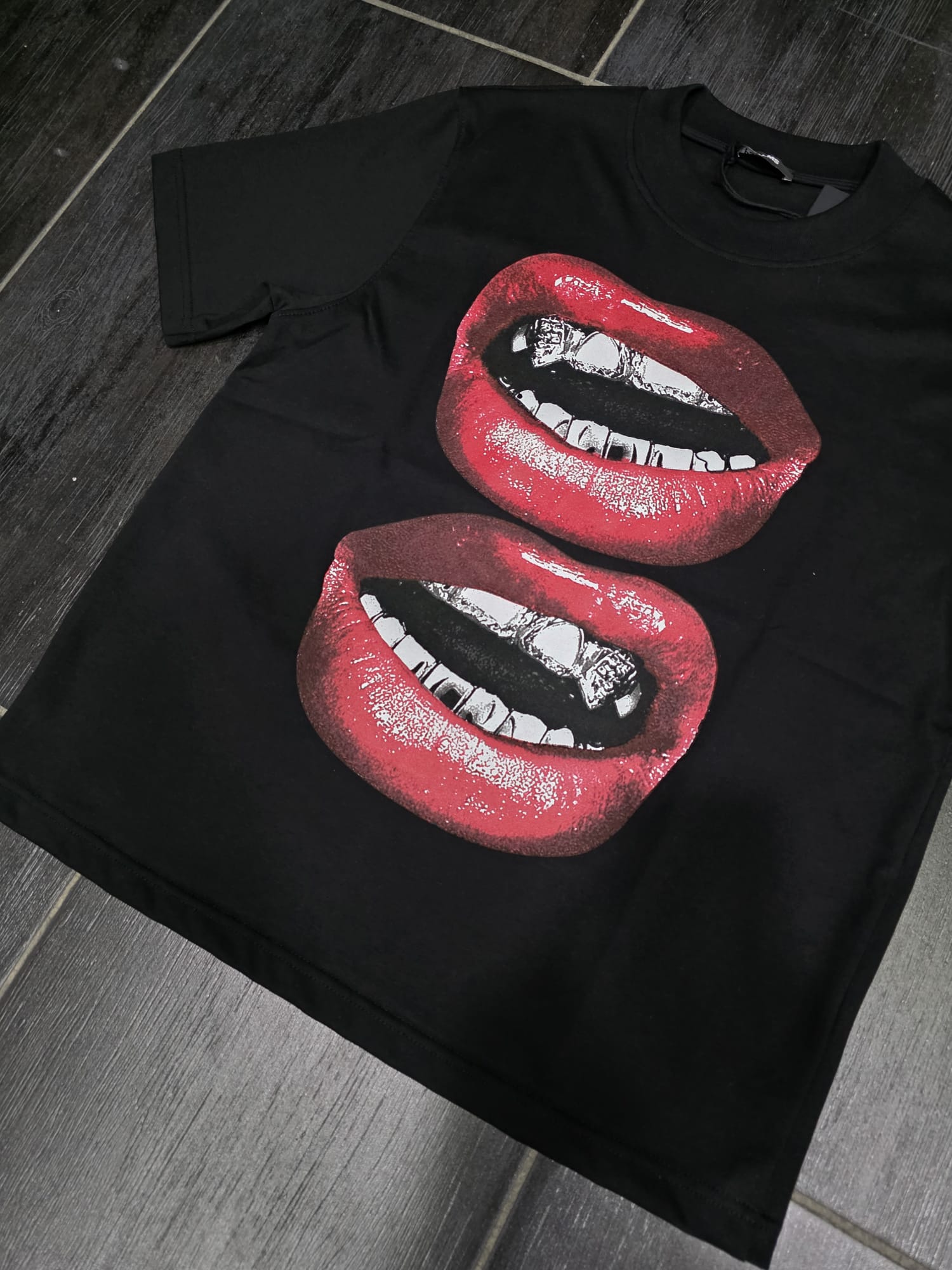 T-Shirt mod BOCCA rossa
