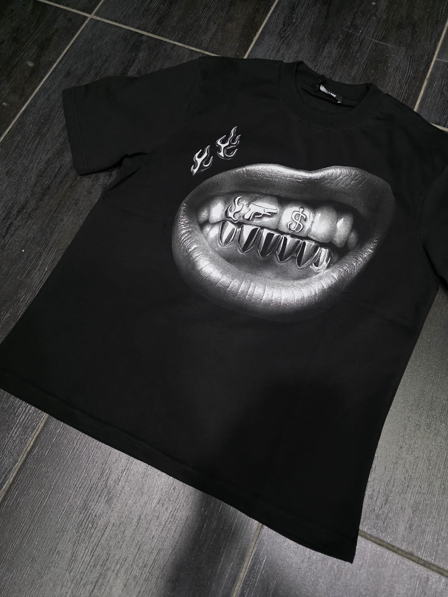 T-Shirt mod bocca acciaio