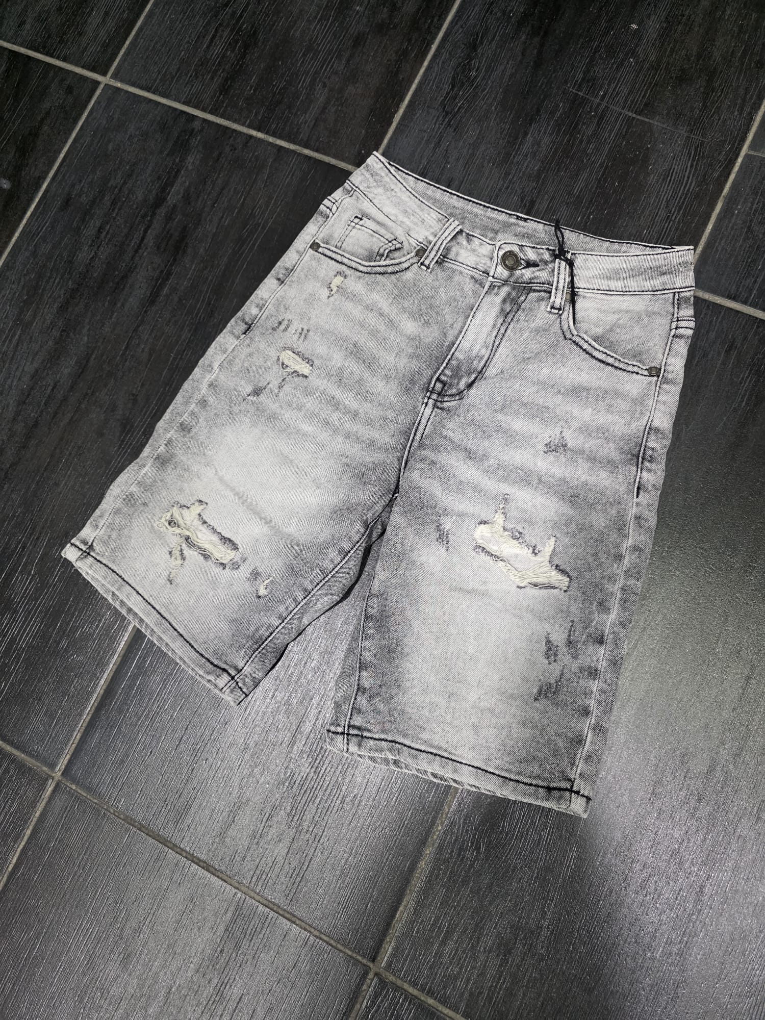 Bermuda mod 1029
