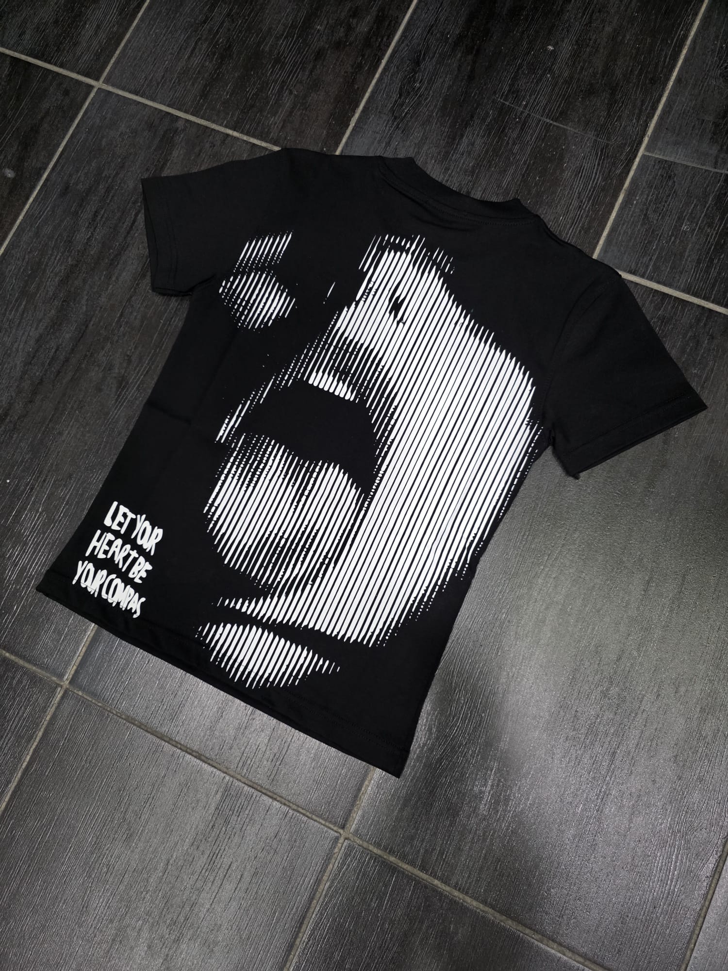 T-Shirt mod face 06/220 nera