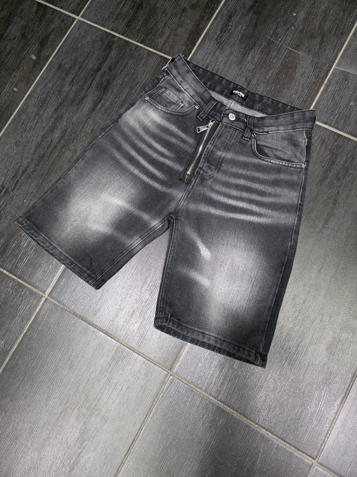 Bermuda mod 976