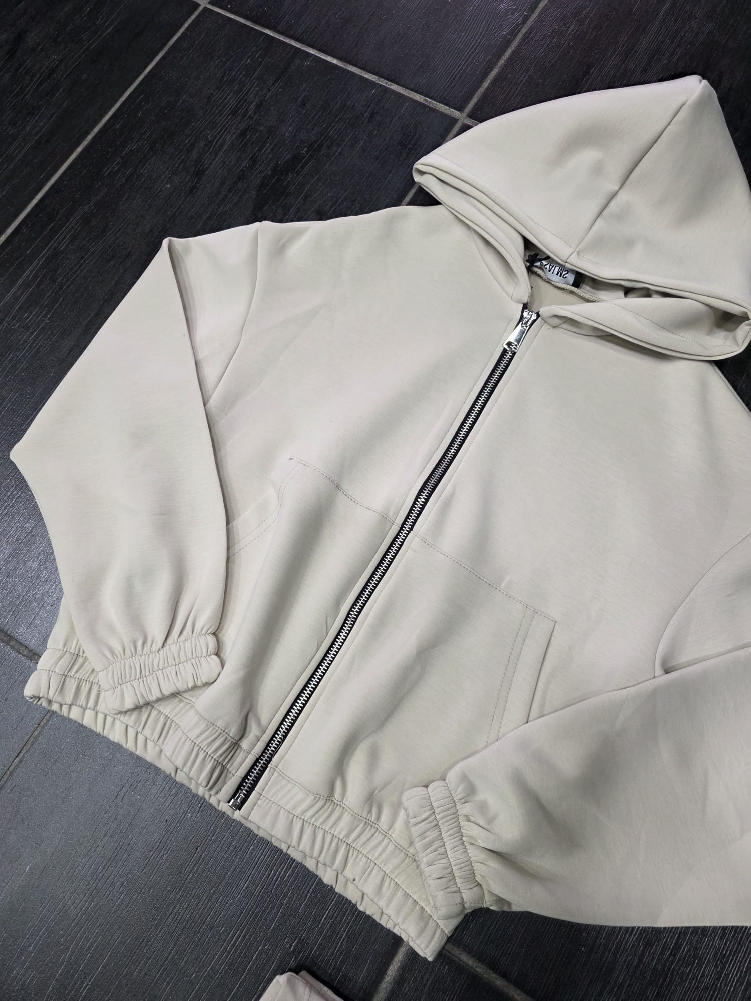 TUTA BASIC J