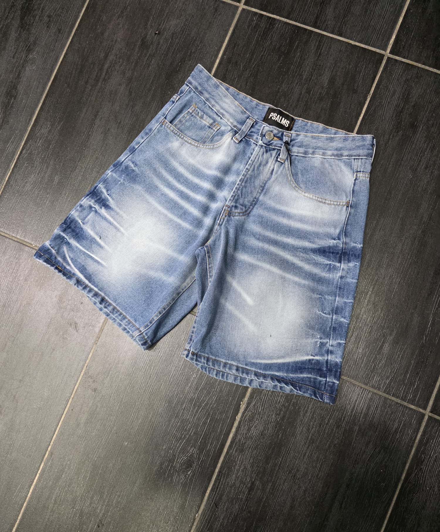 BERMUDA MOD 1058