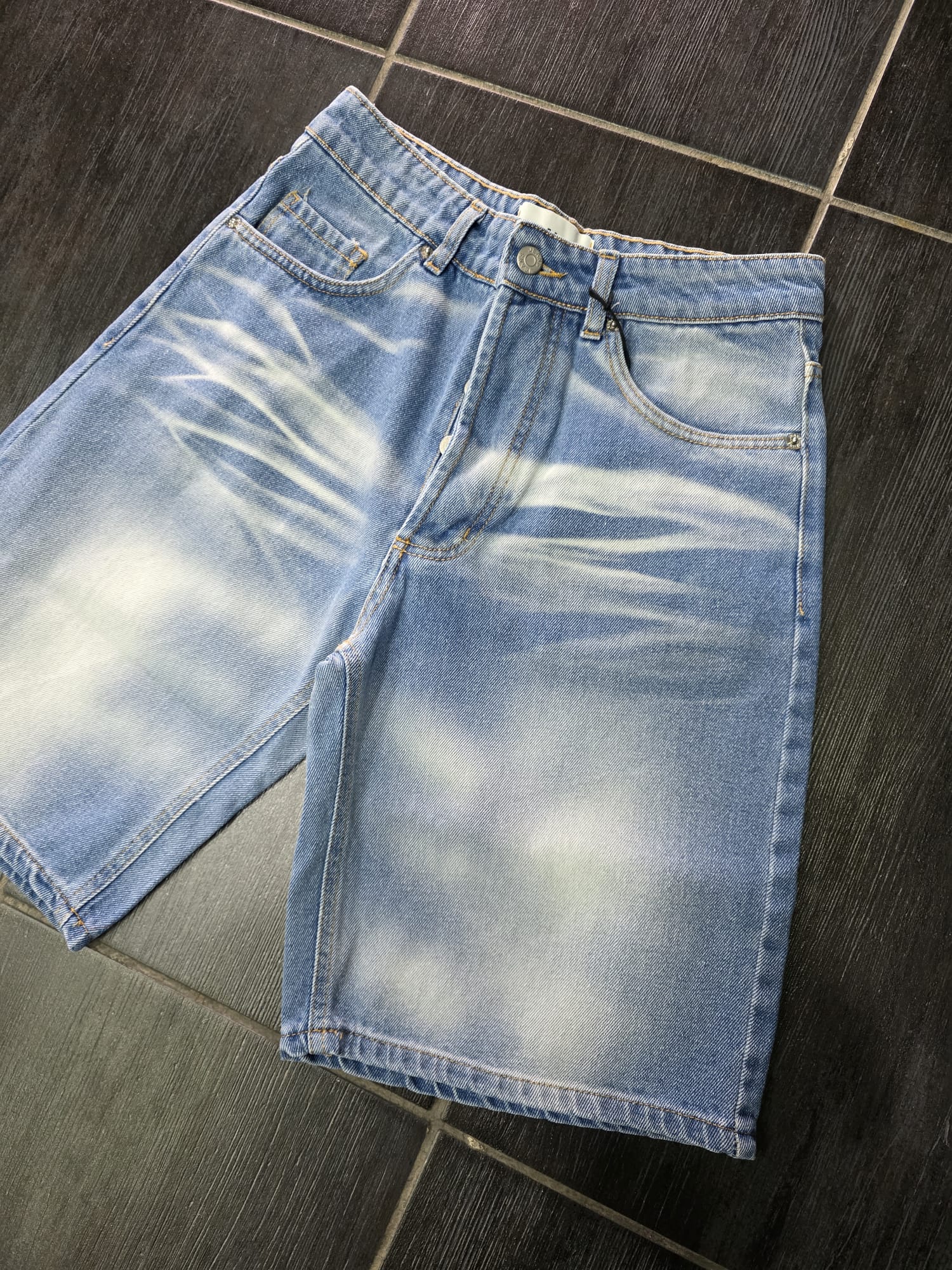 BERMUDA MOD 2143