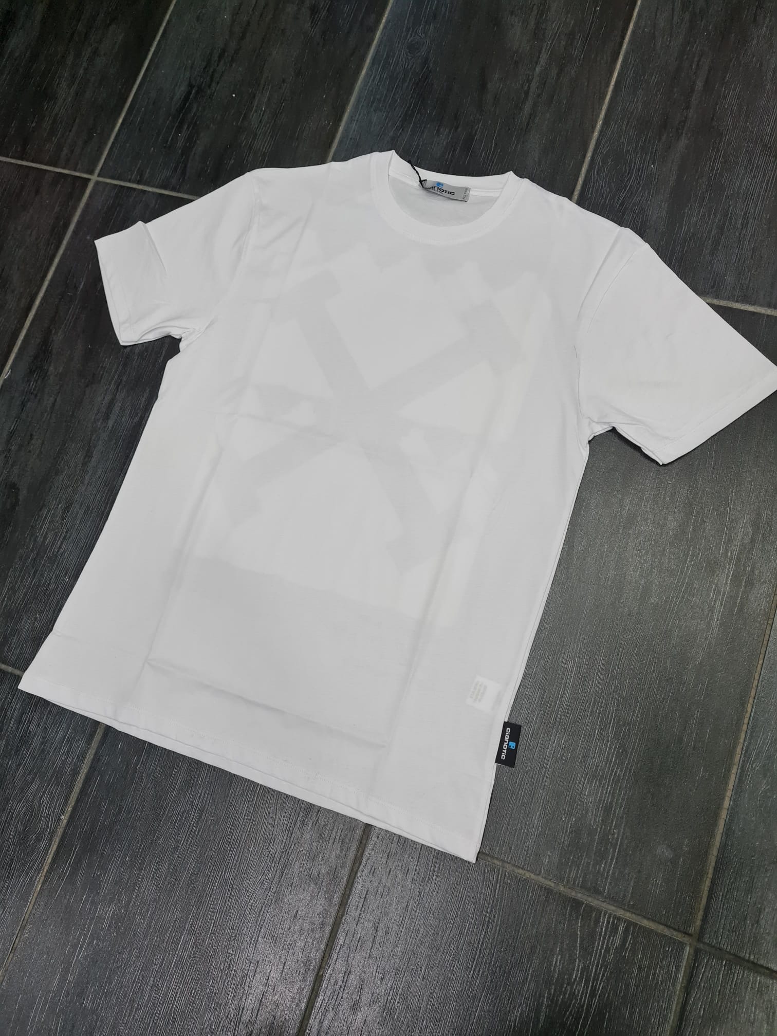 T-shirt mod off