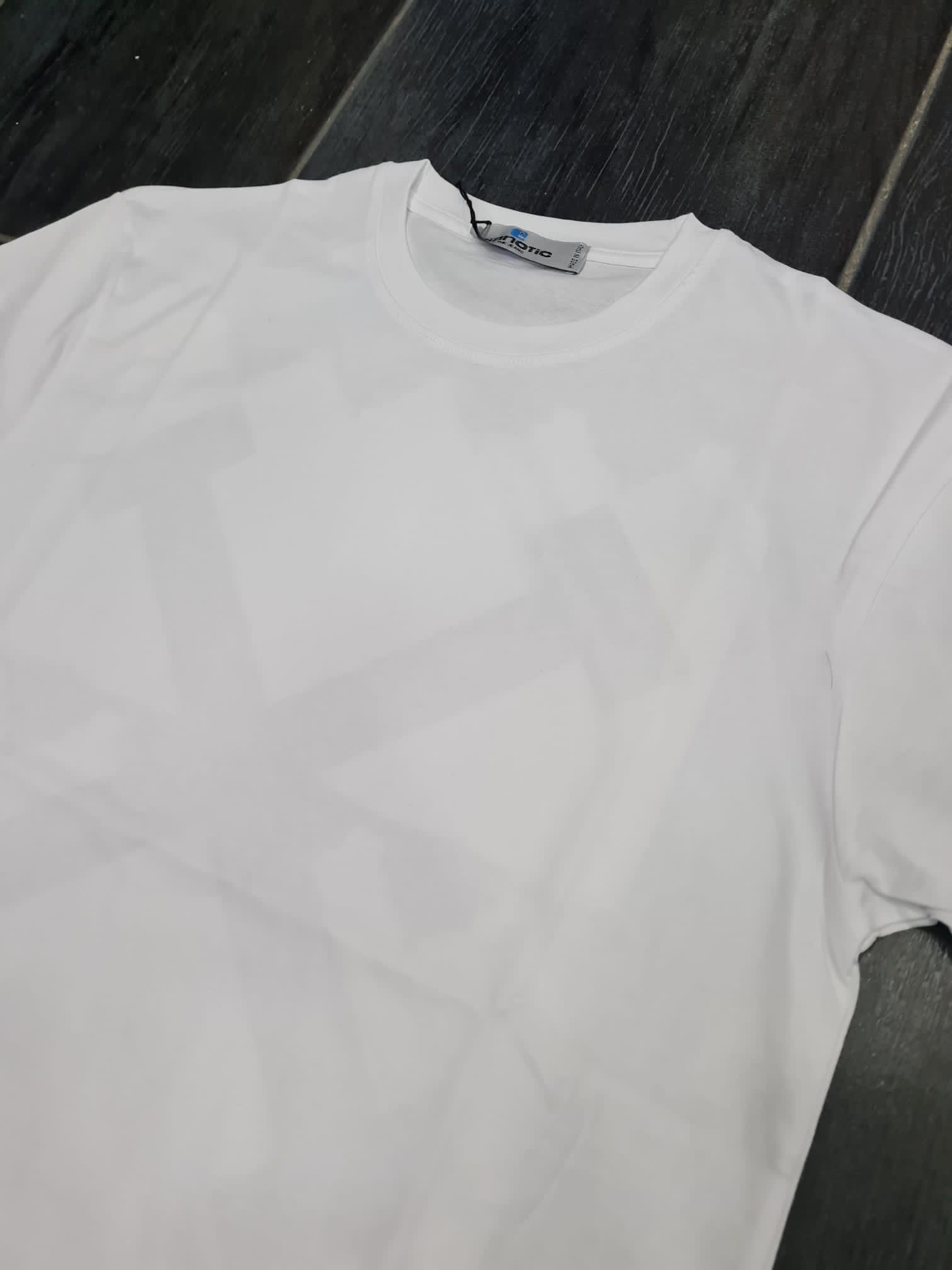 T-shirt mod off