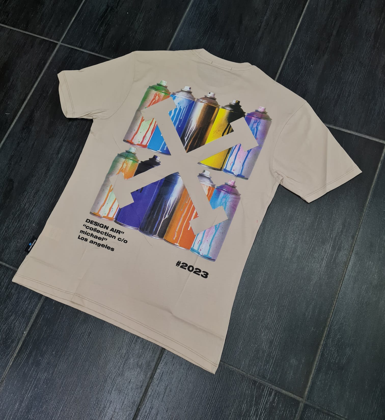 T-shirt mod off