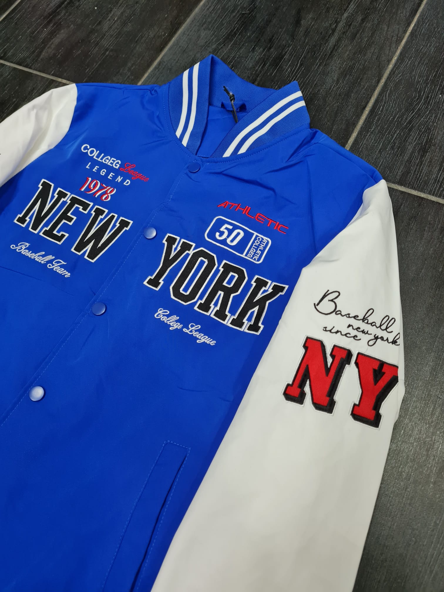College NY Blu