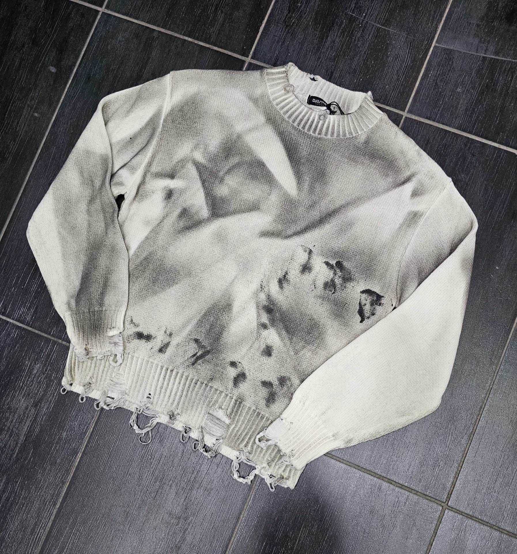 MAGLIONE MOD SPAVENTOSO D01