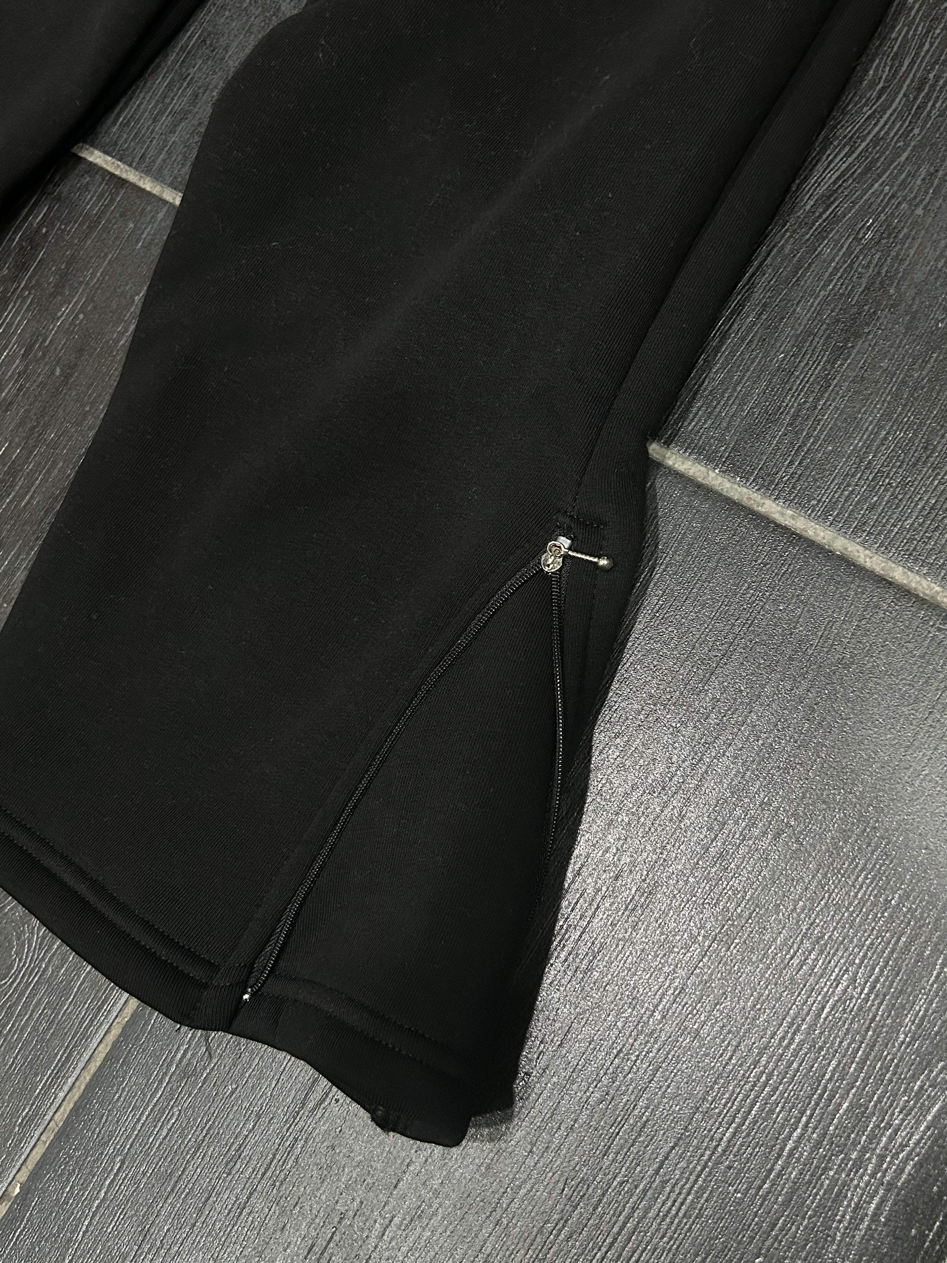 PANTATUTA  MOD ZIP J