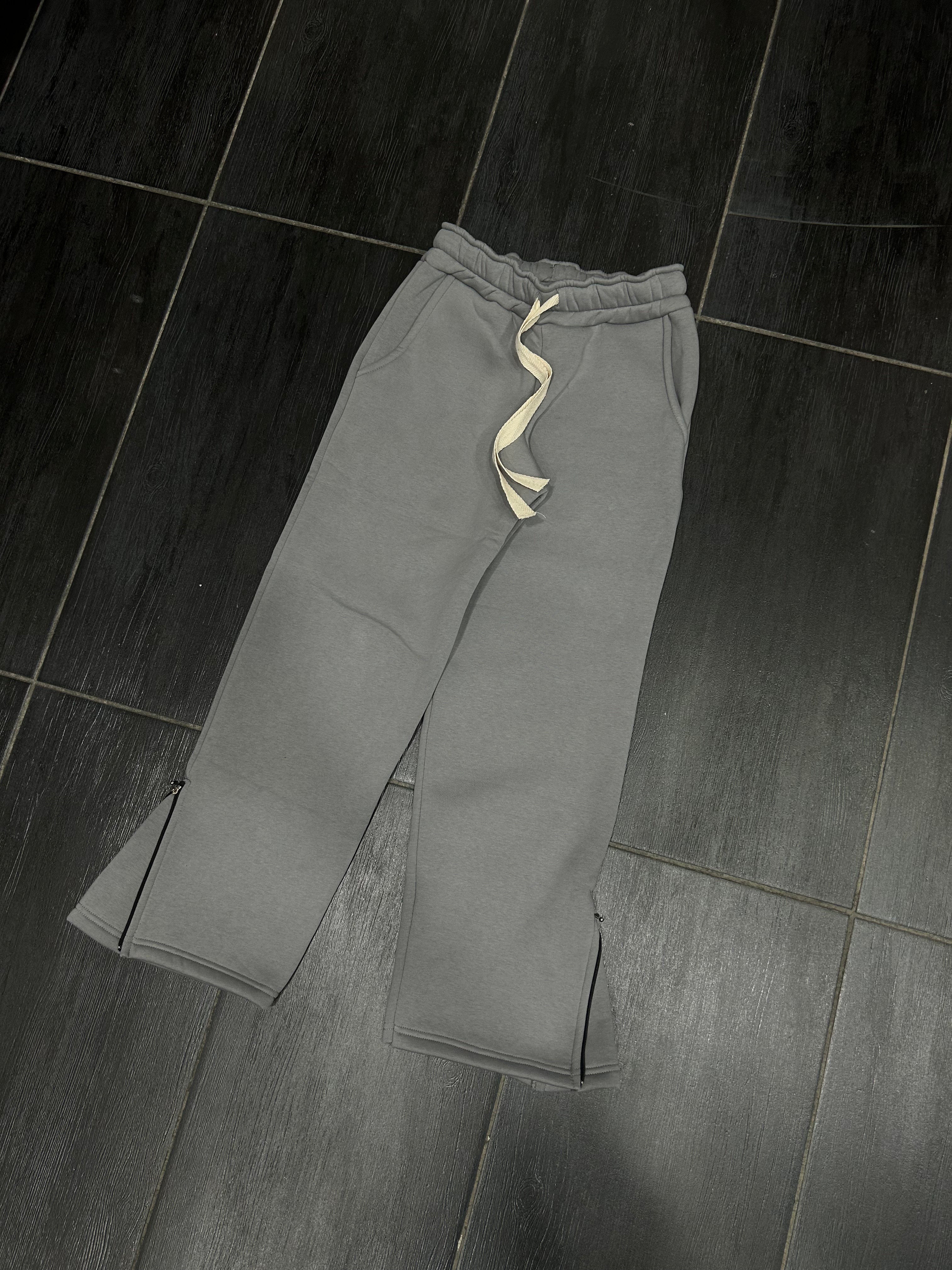 PANTATUTA  MOD ZIP J