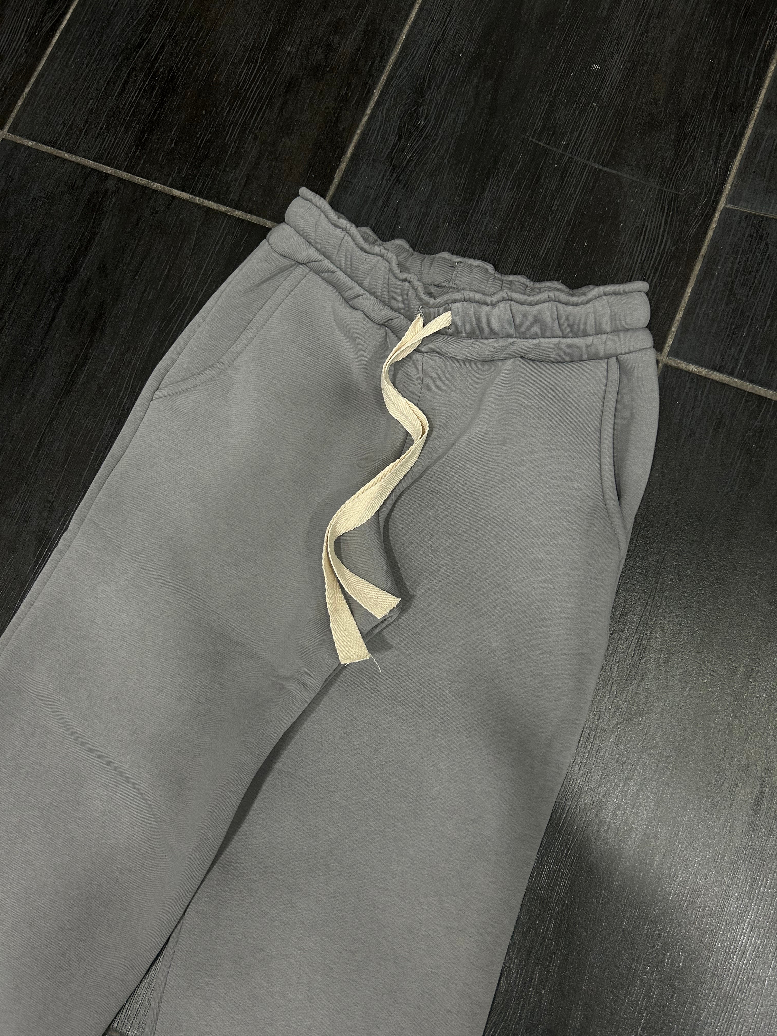 PANTATUTA  MOD ZIP J
