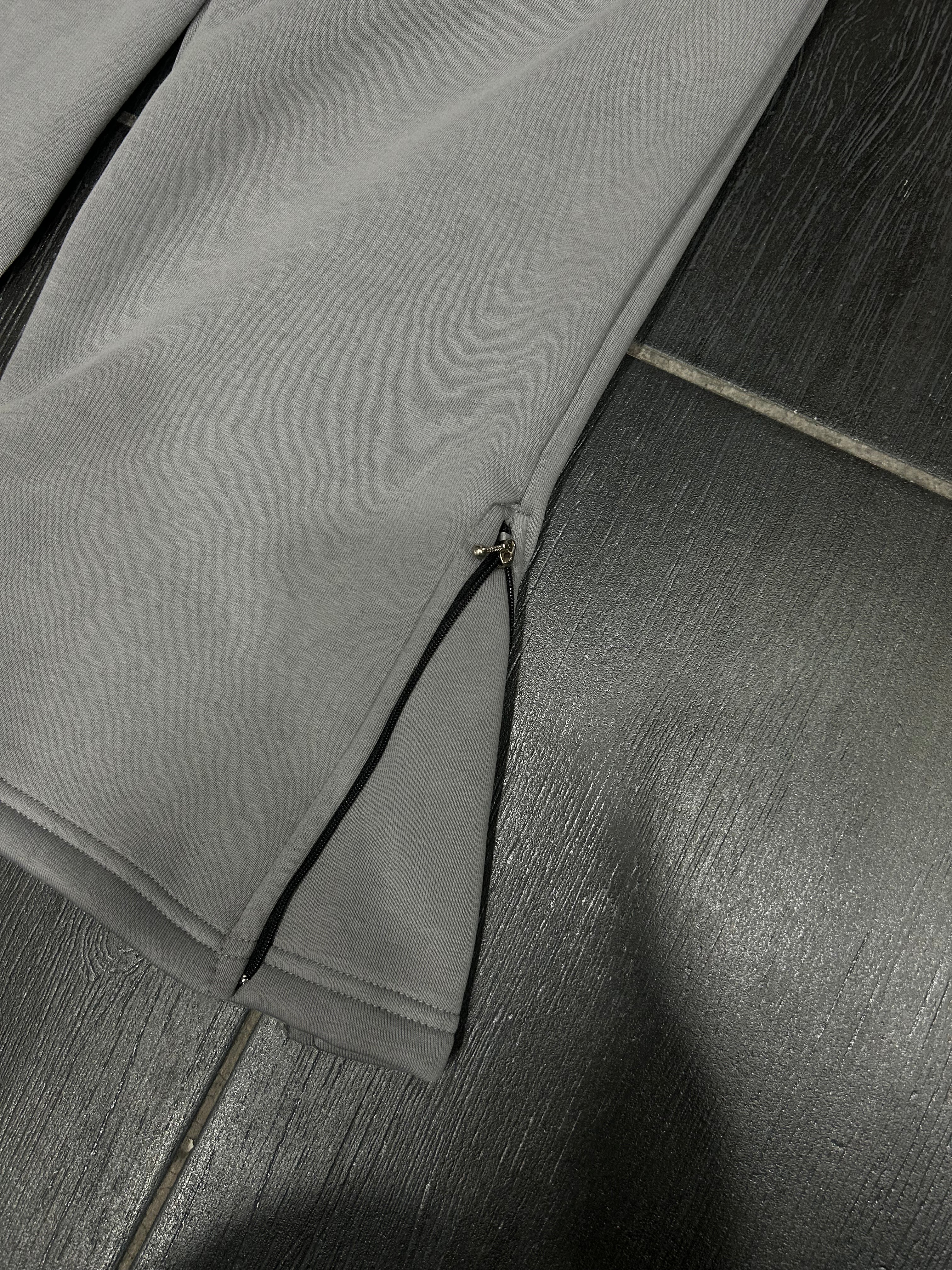 PANTATUTA  MOD ZIP J
