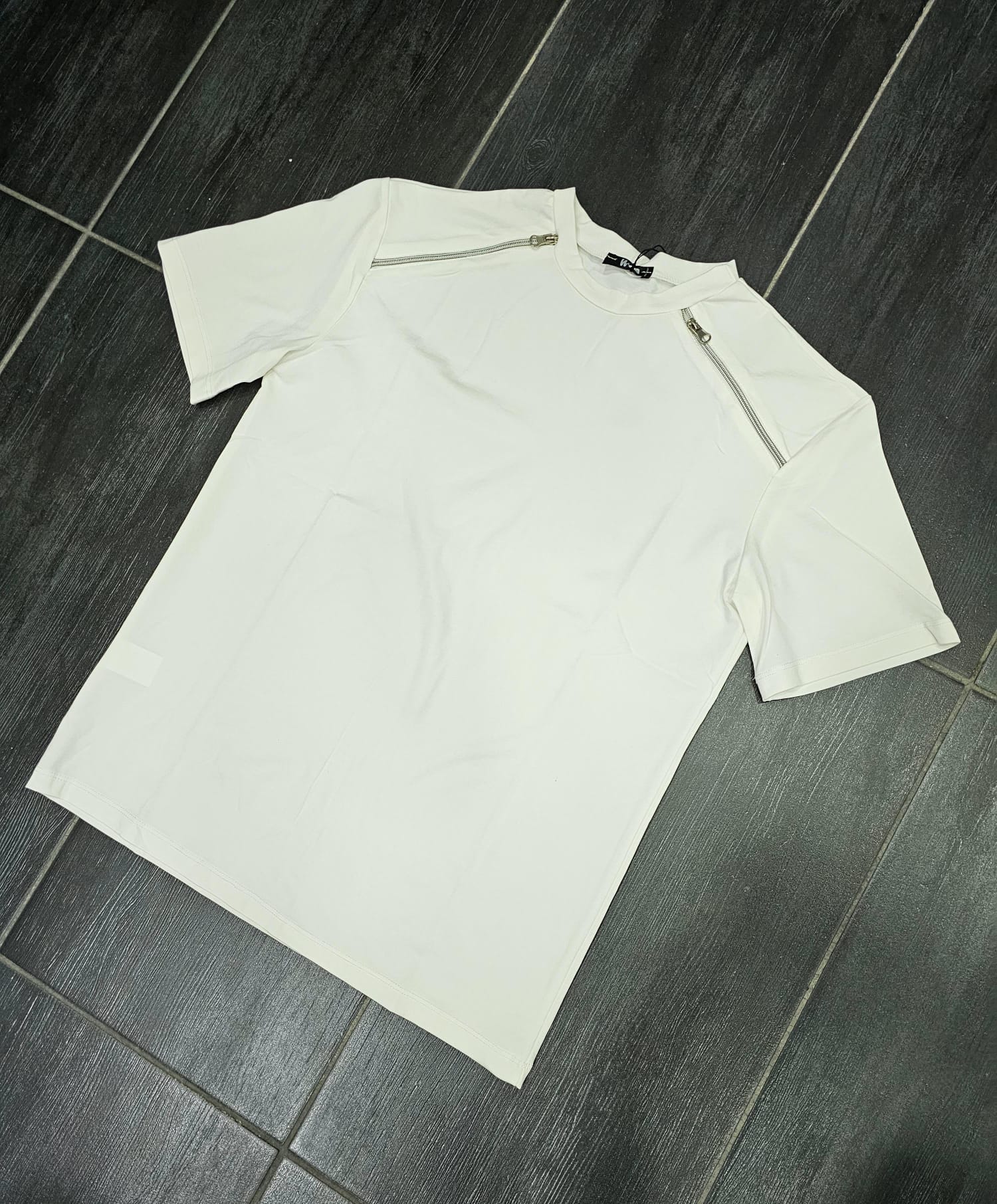 T-shirt multizip