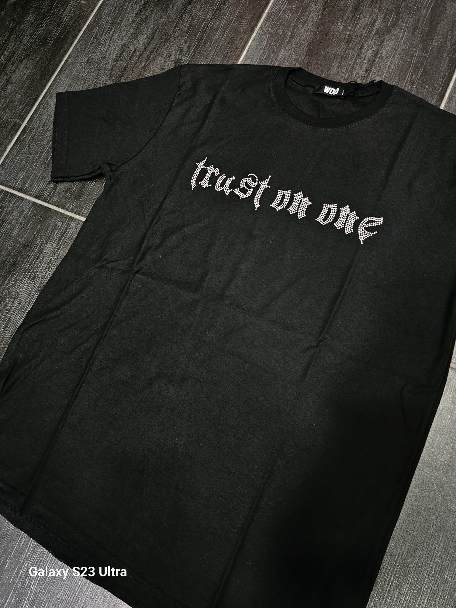 T-shirt trust milleluci