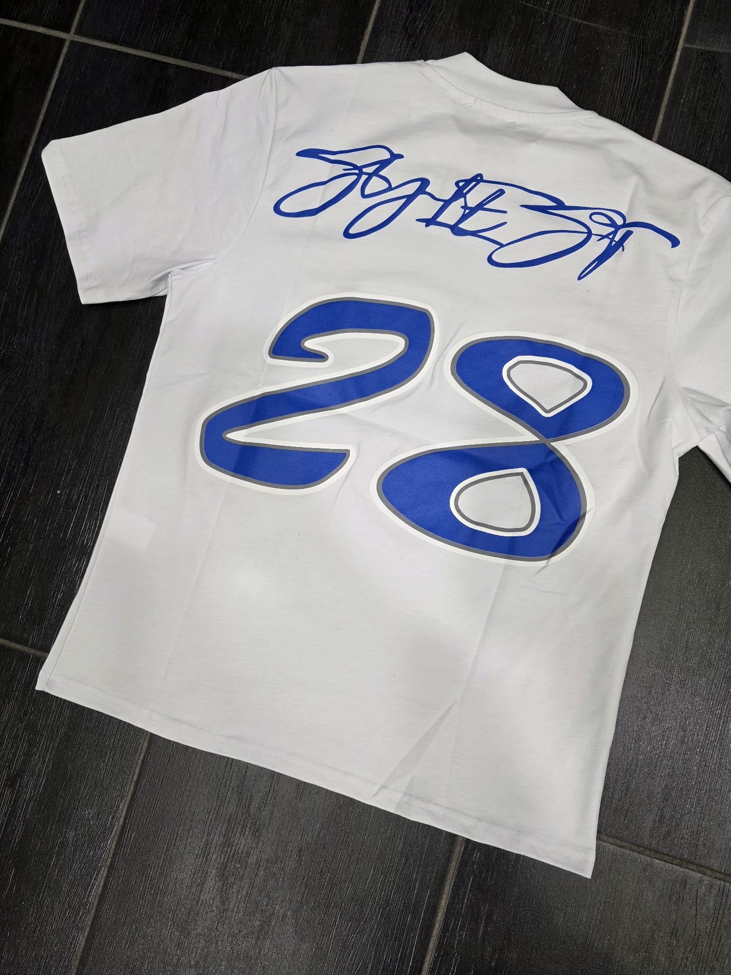 T-Shirt  mod 28