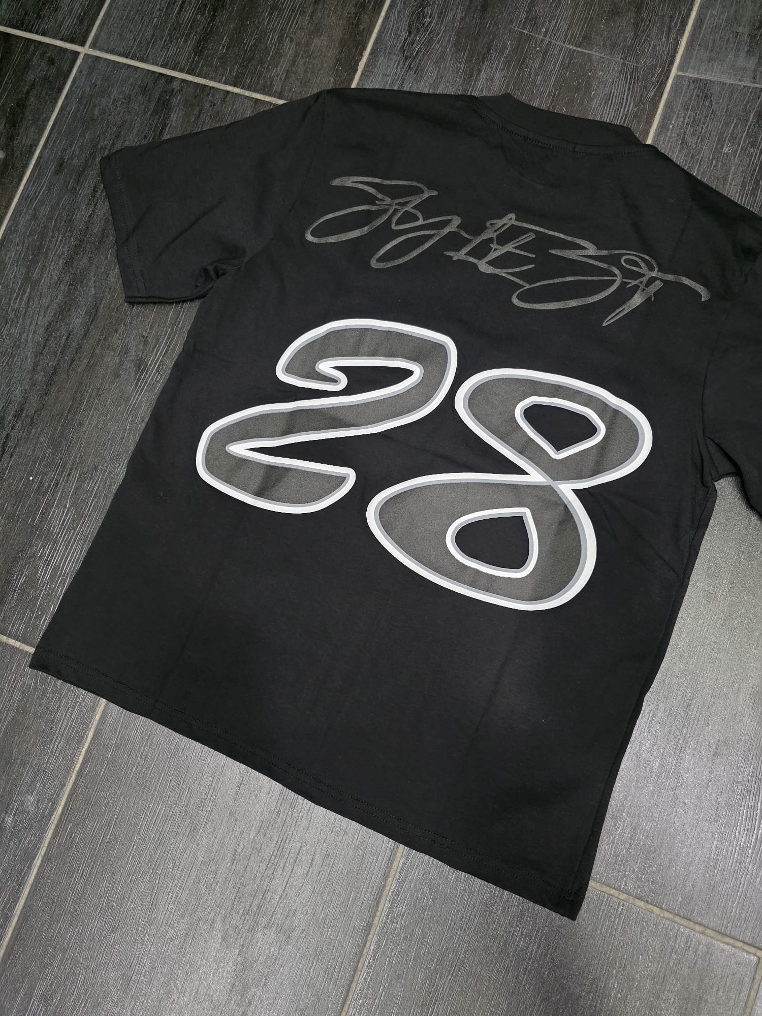 T-Shirt  mod 28