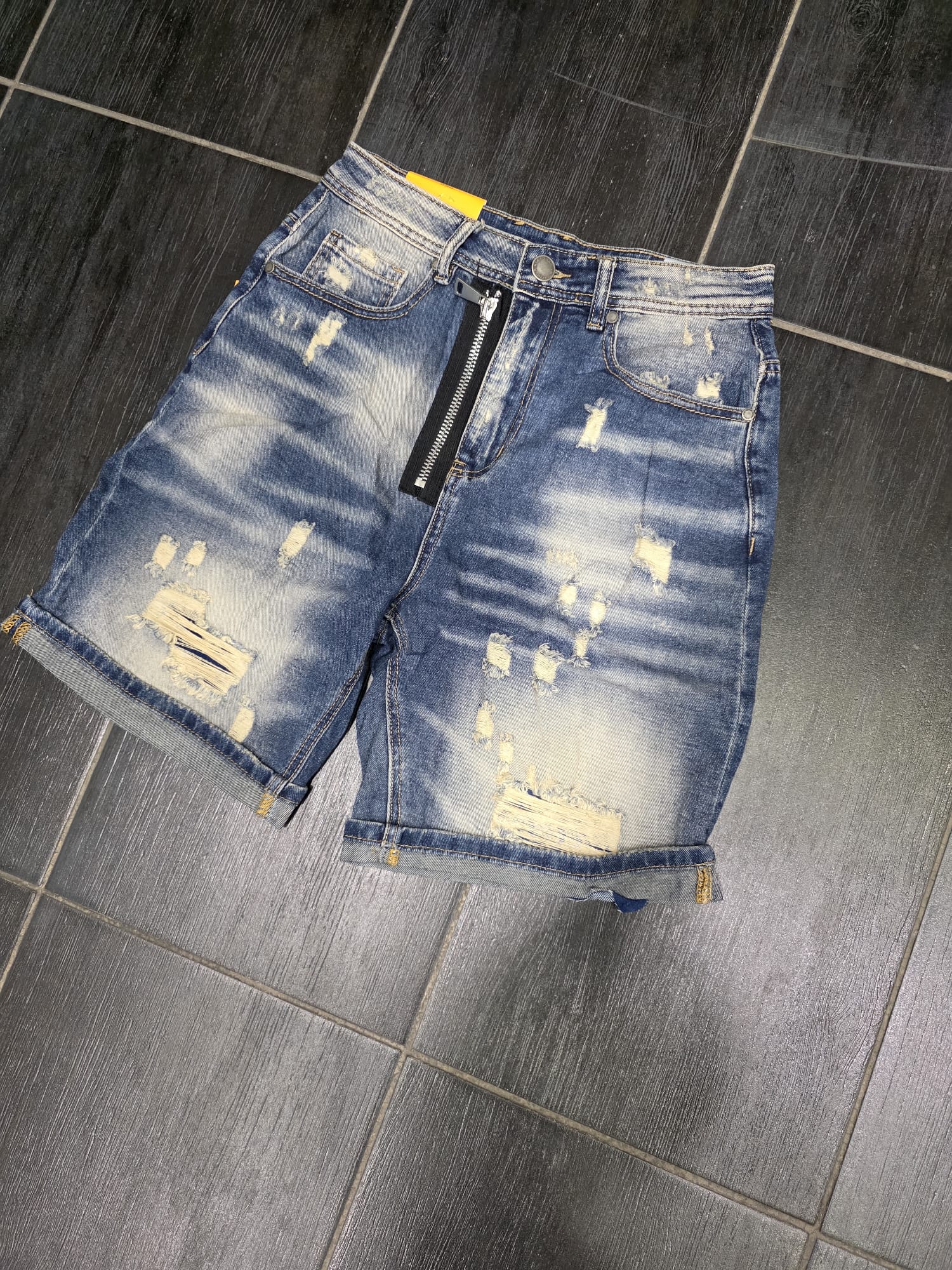 Bermuda mod 263