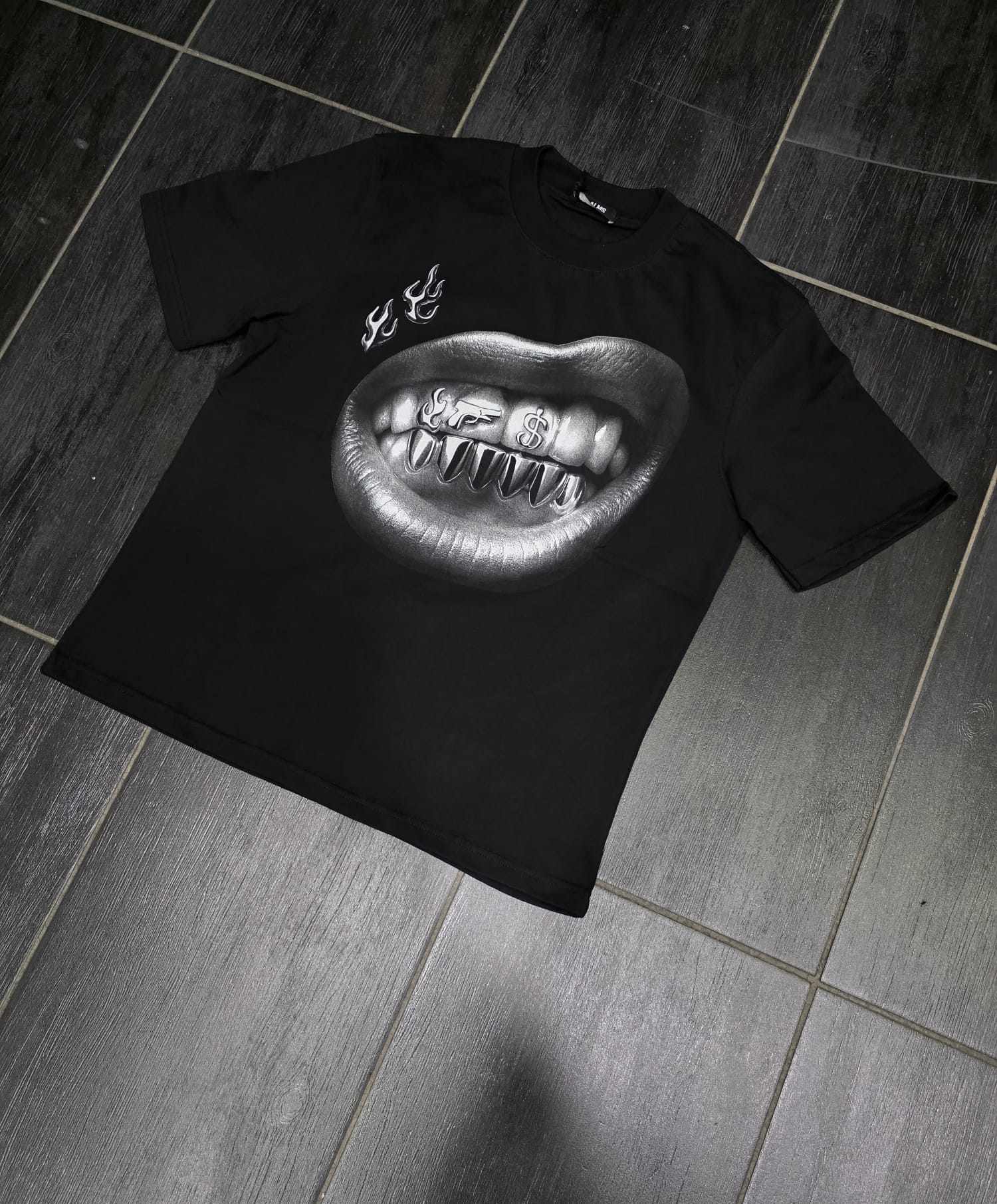 T-Shirt mod bocca acciaio