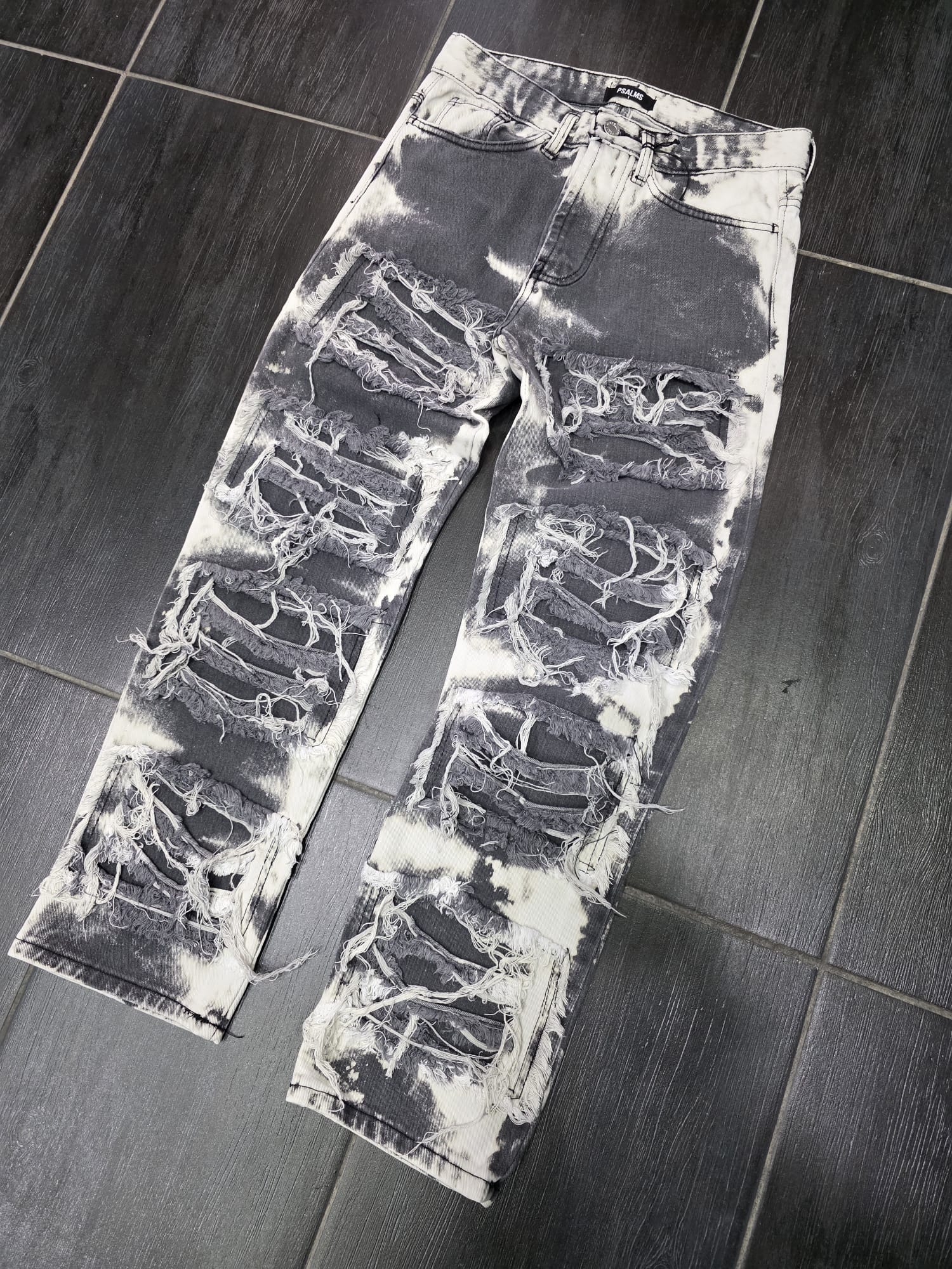 JEANS RIPPED MOD 835