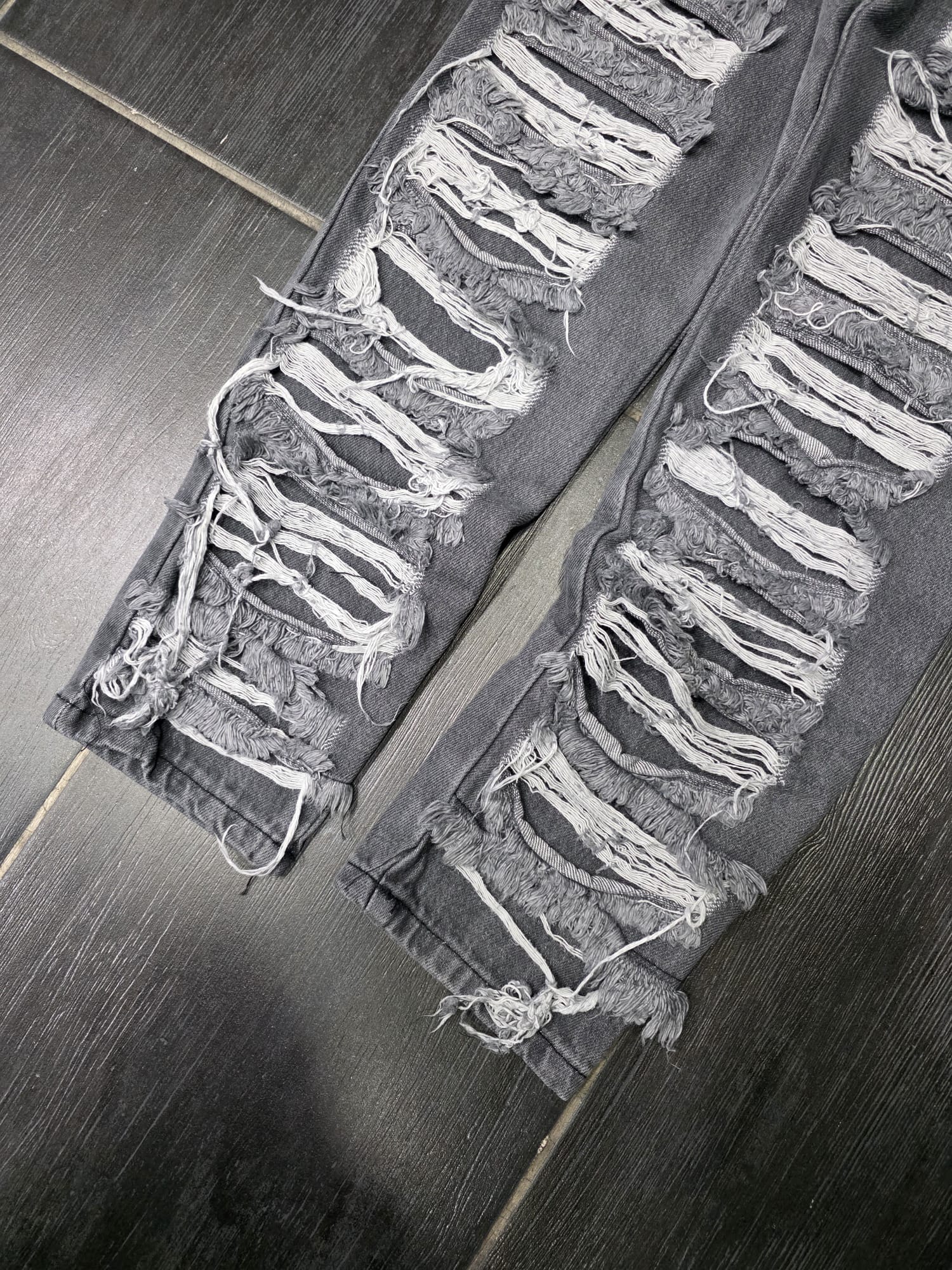 JEANS RIPPED MOD 131