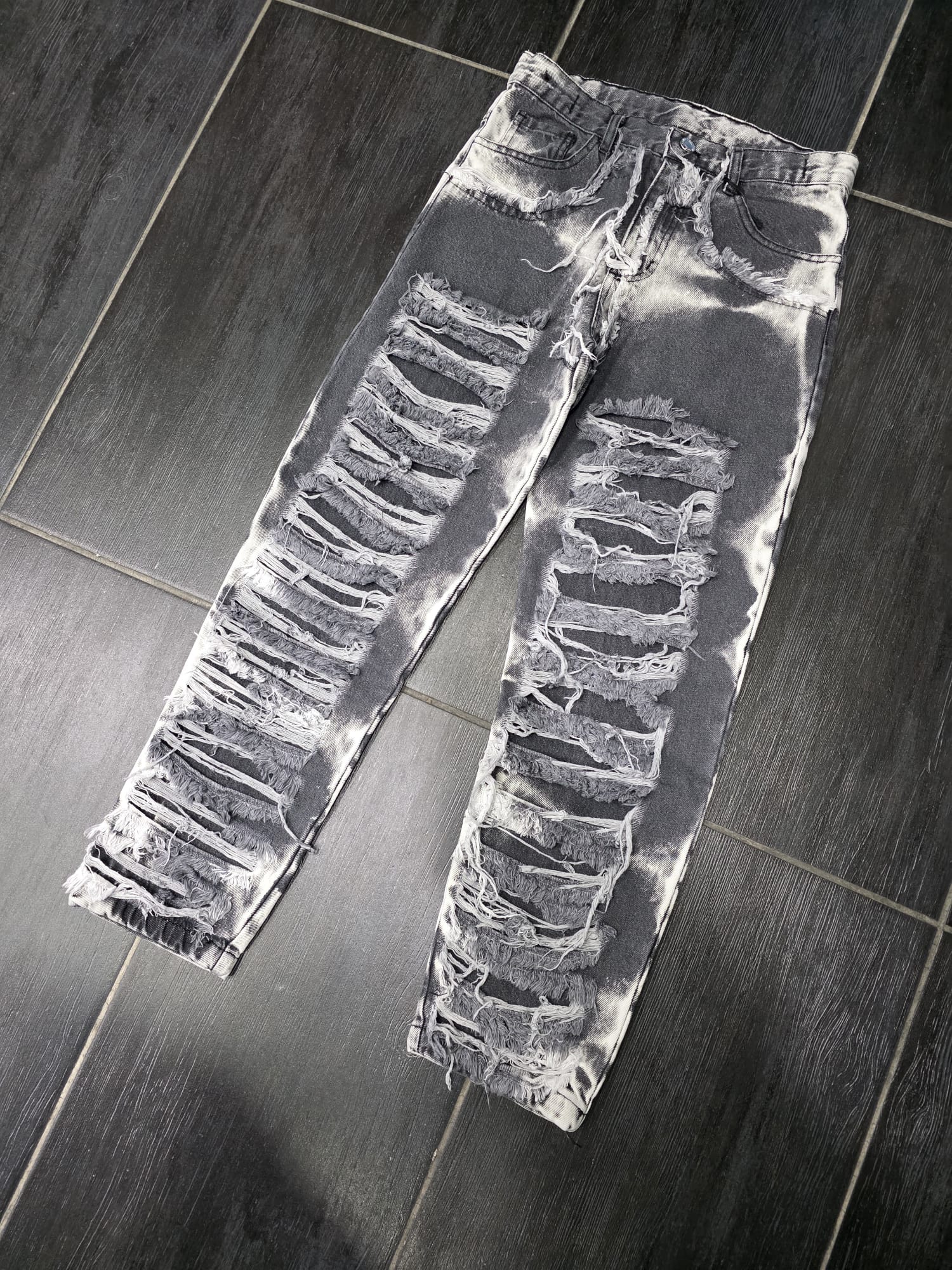 JEANS RIPPED MOD 305