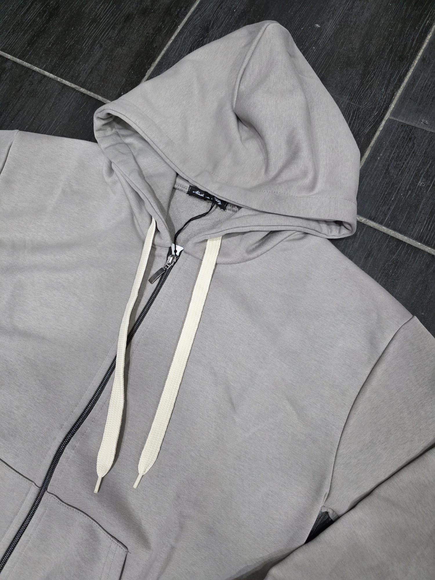 FELPA RJ MOD ZIP