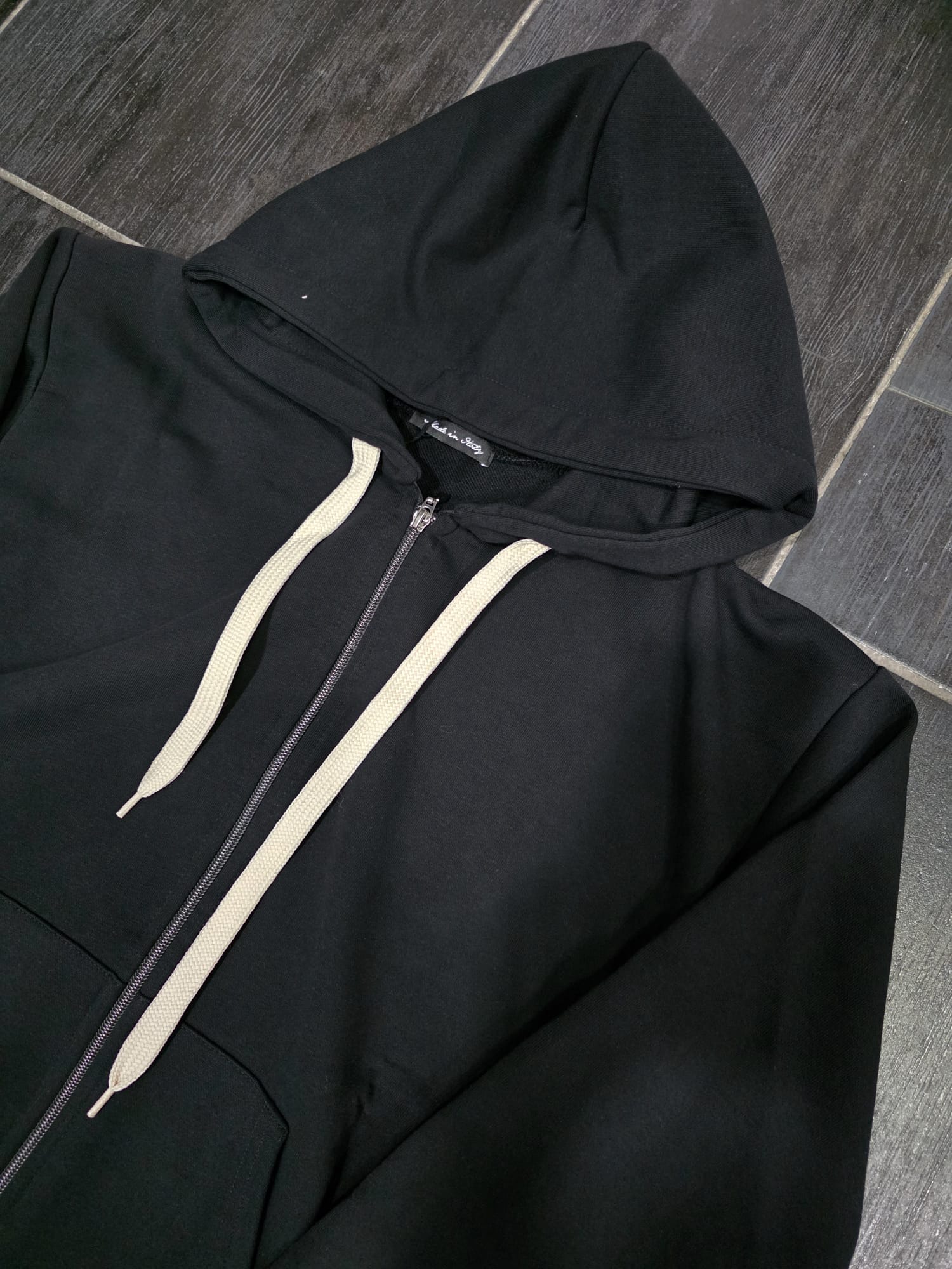 FELPA RJ MOD ZIP