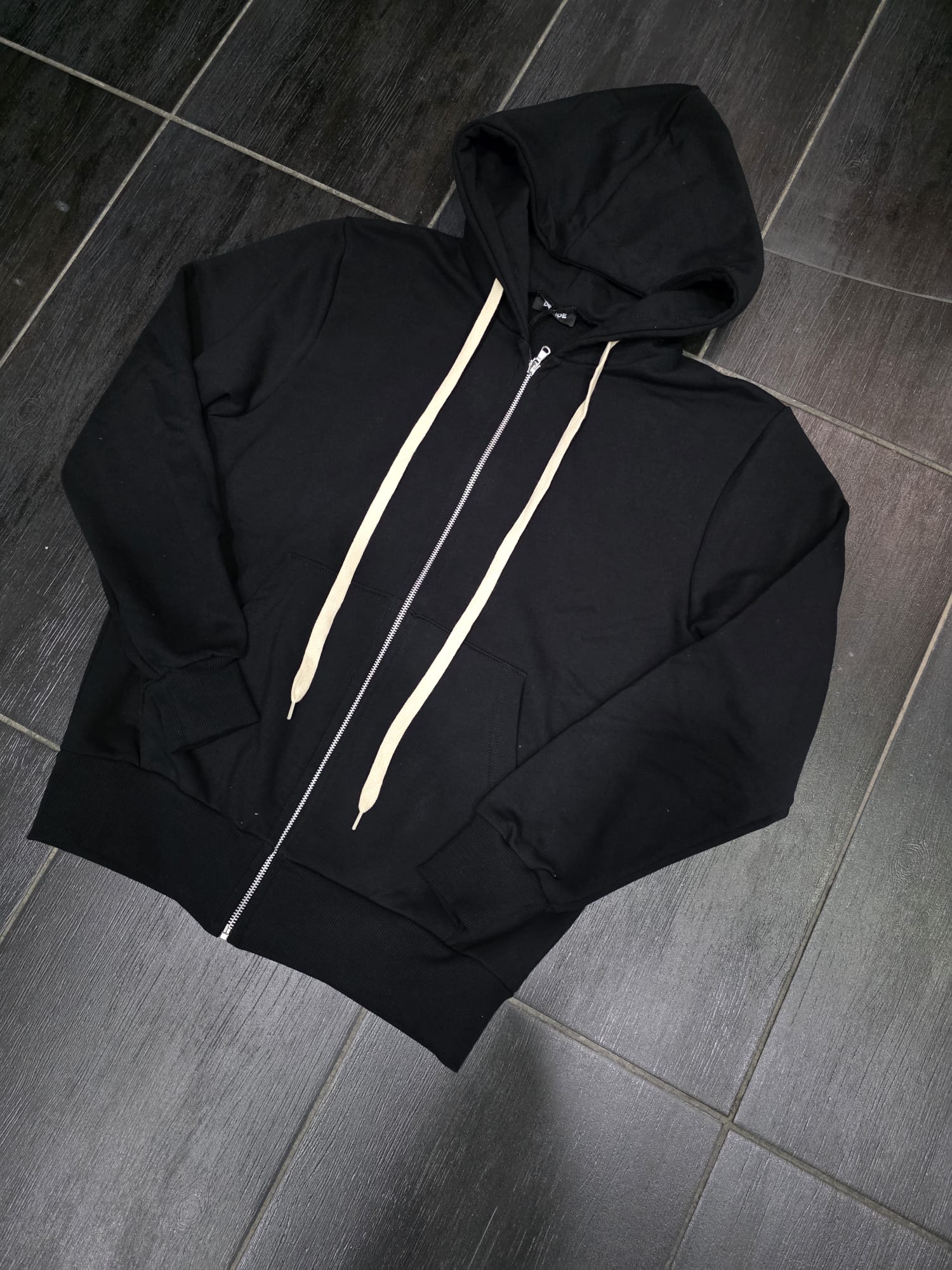 FELPA MOD ZIP BOCCA