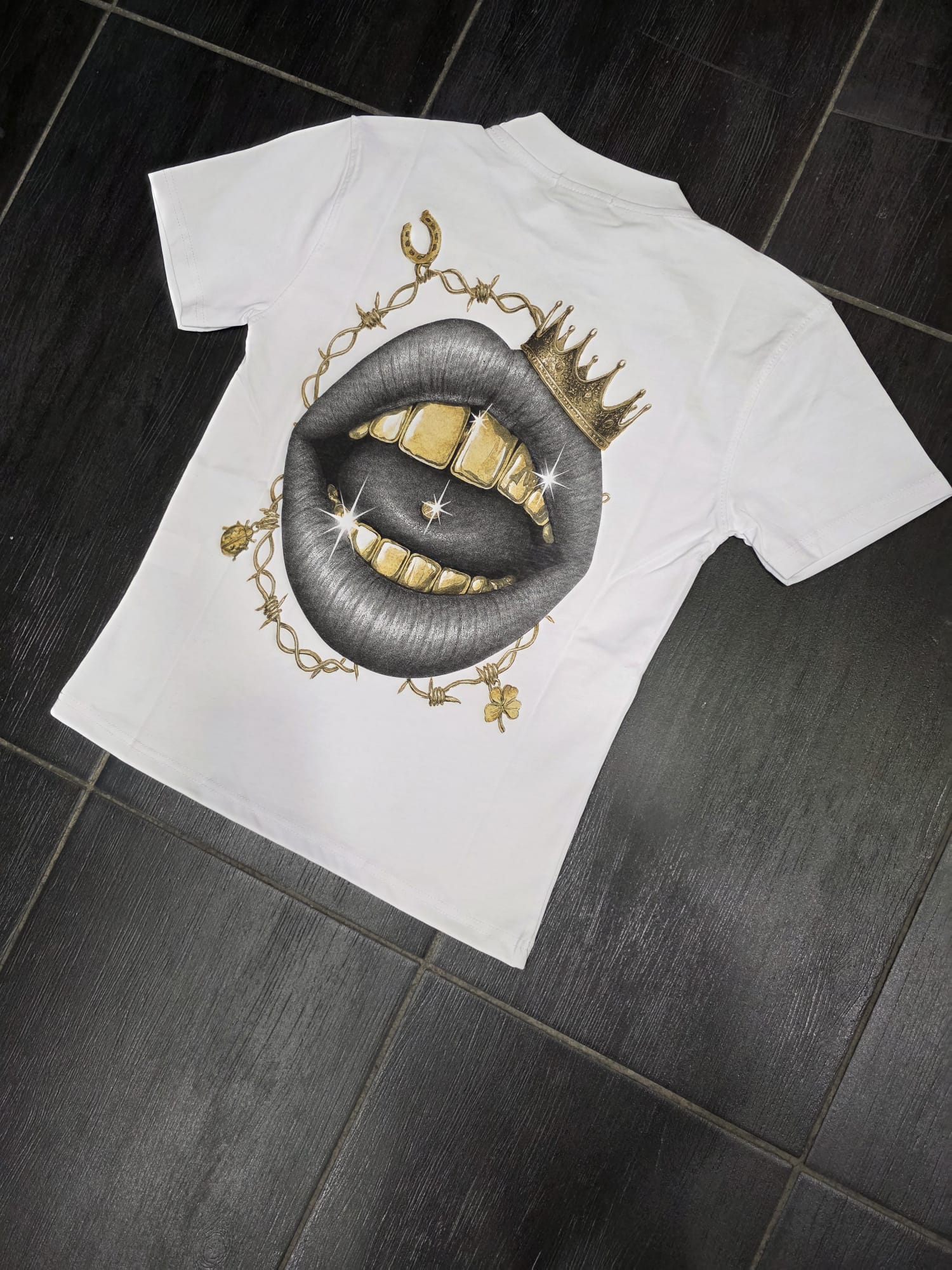 T-SHIRT MOD CORONA