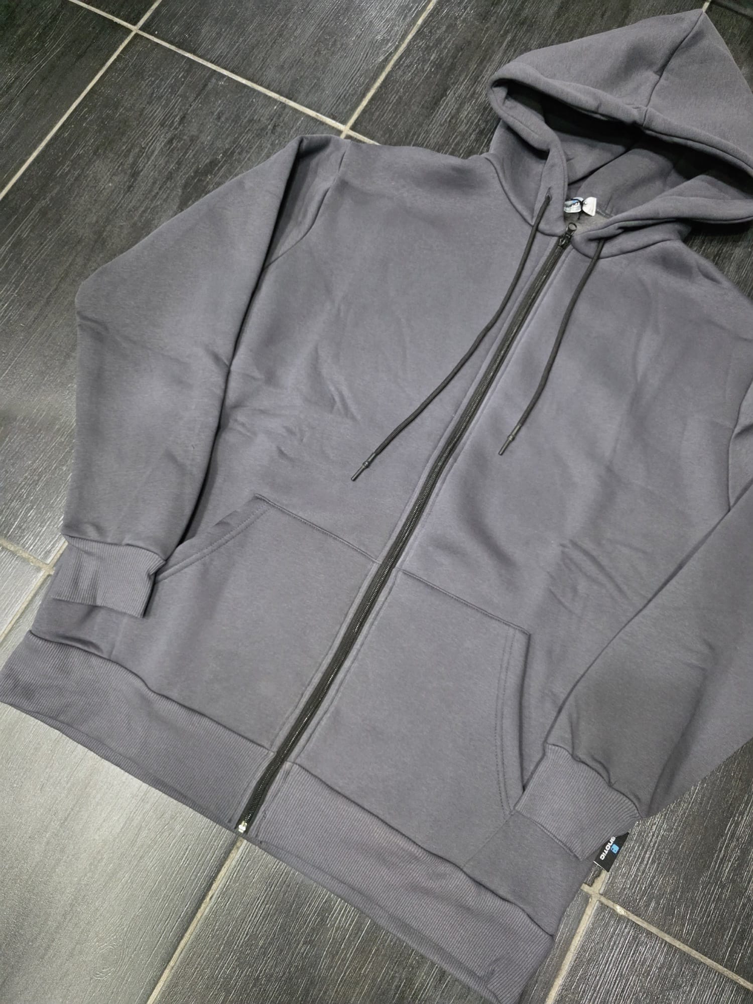 FELPA MOD BASIC ZIP TG