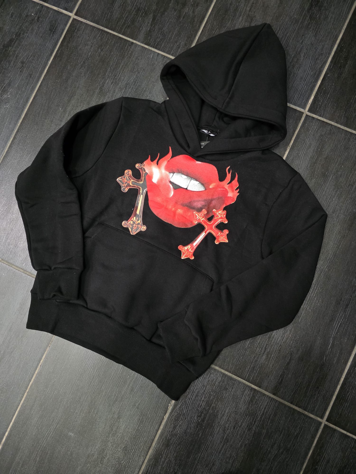 FELPA MOD BOCCA CROCI