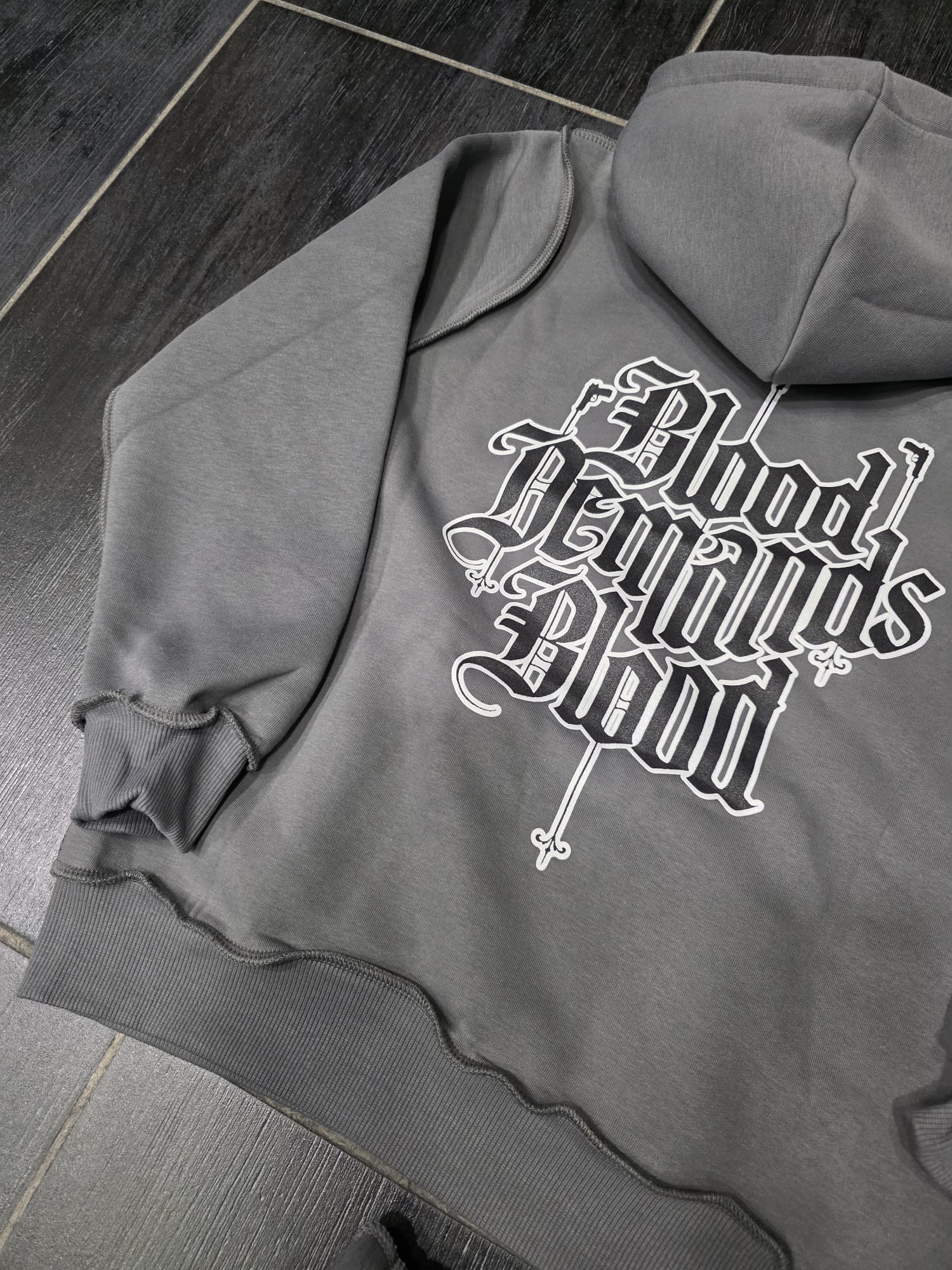 TUTA  BLOOD CIANOTIC