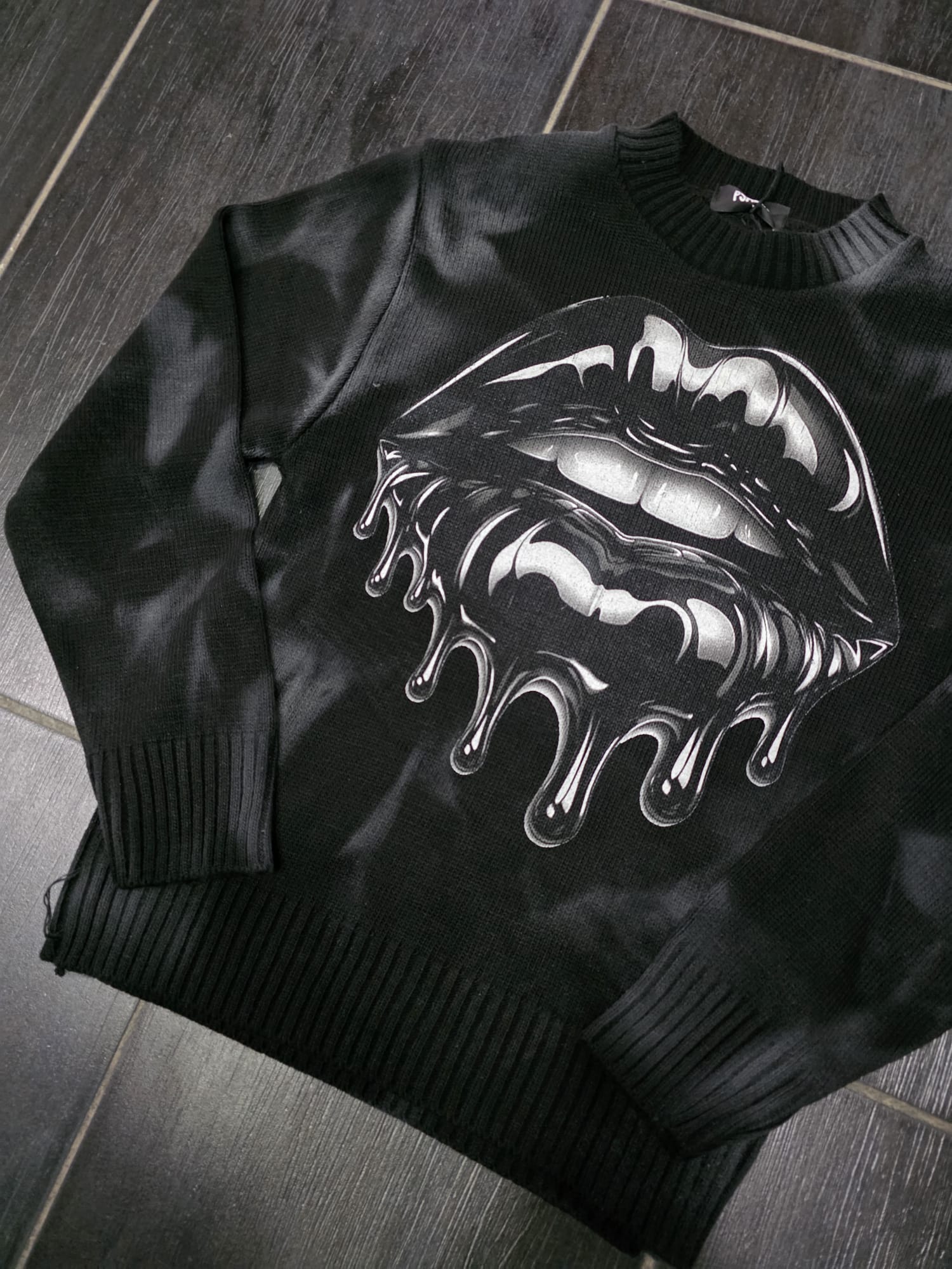 MAGLIONE MOD BOCCA J