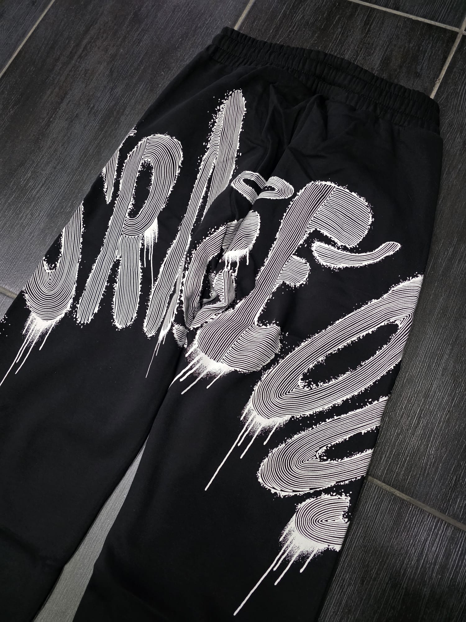 PANTATUTA MOD SPACE OUT