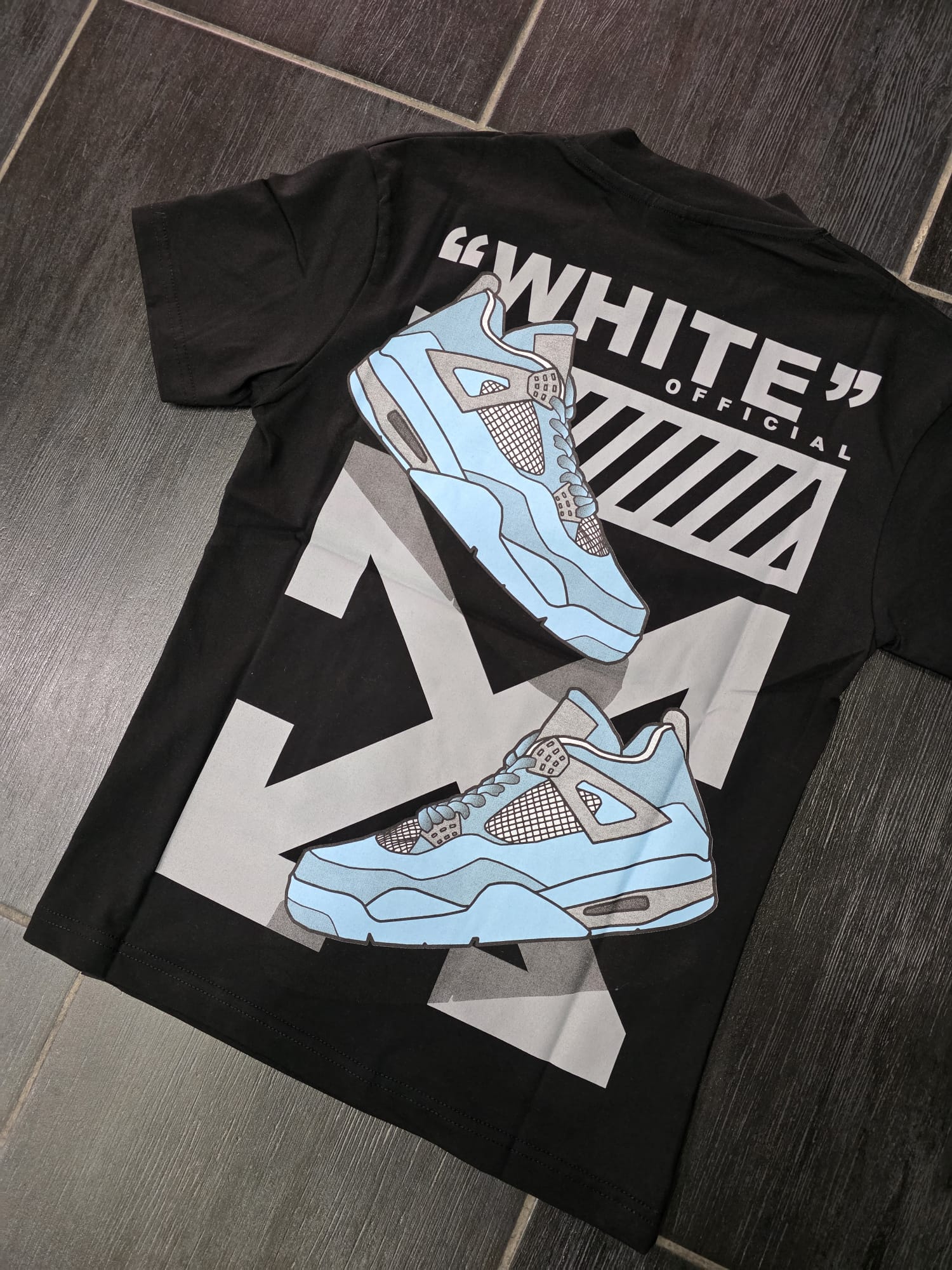 T-Shirt mod SCARPA AZZURRA