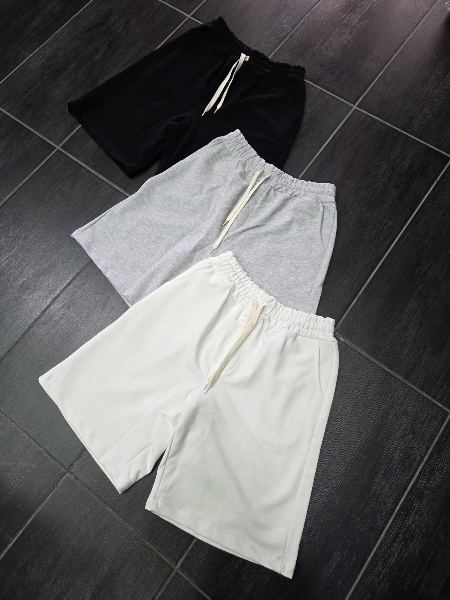 BERMUDA lacci beige