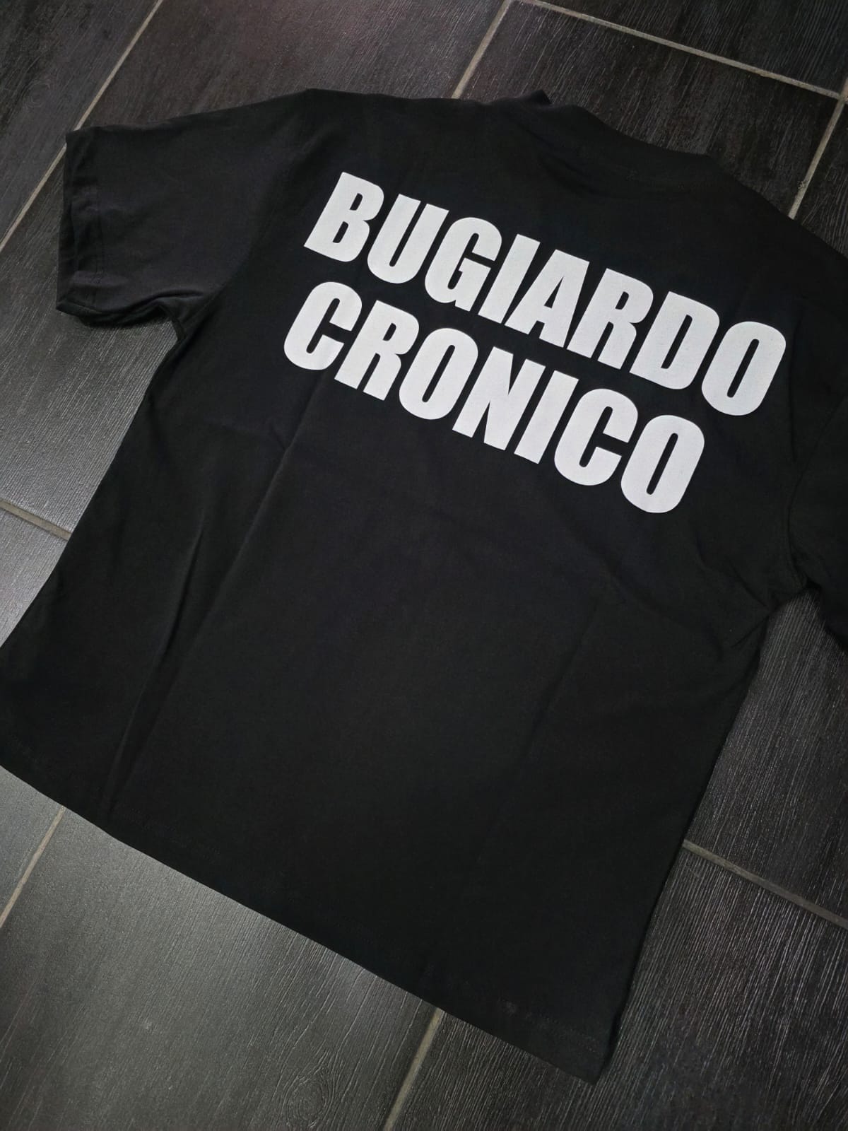 T-Shirt mod BUGIARDO CRONICO