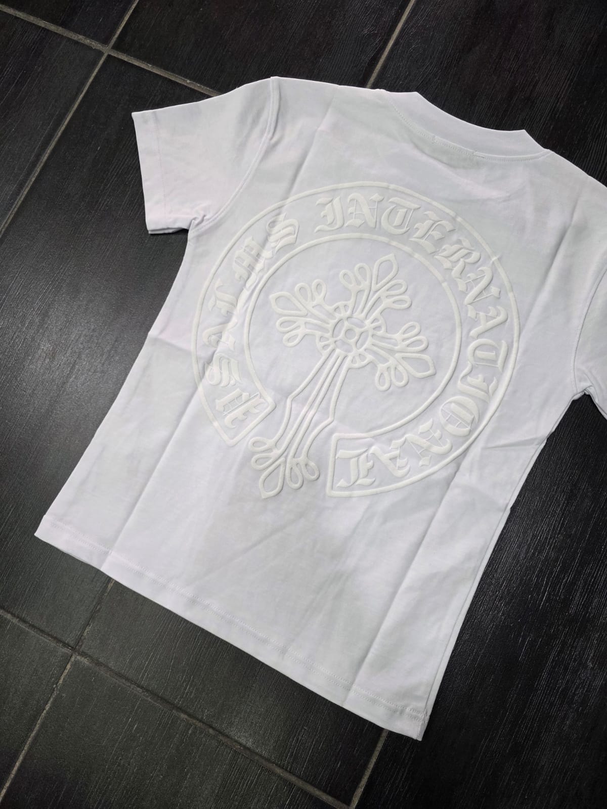 T-SHIRT MOD CROCE GOMMATA