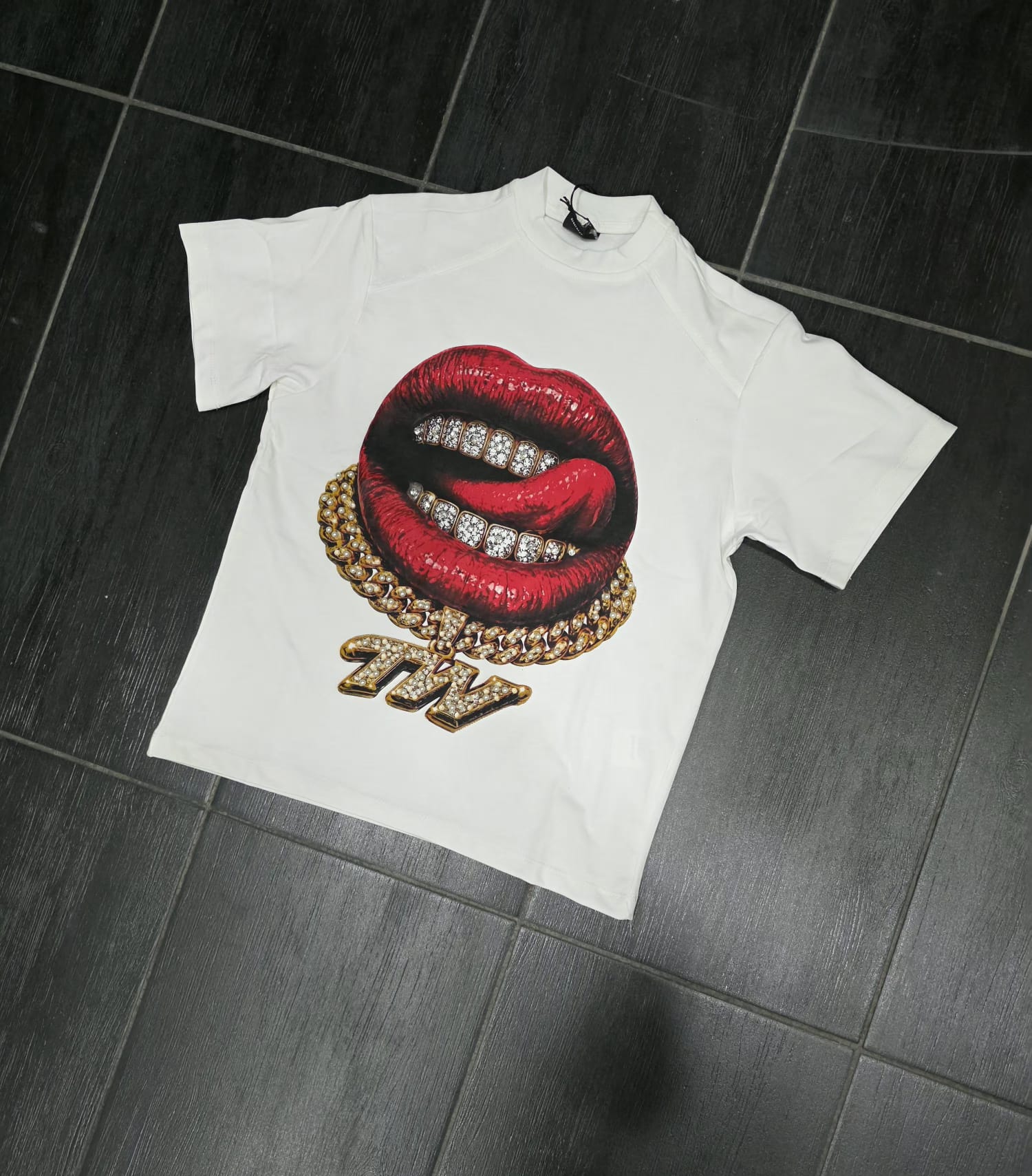 T-SHIRT MOD TW BOCCA